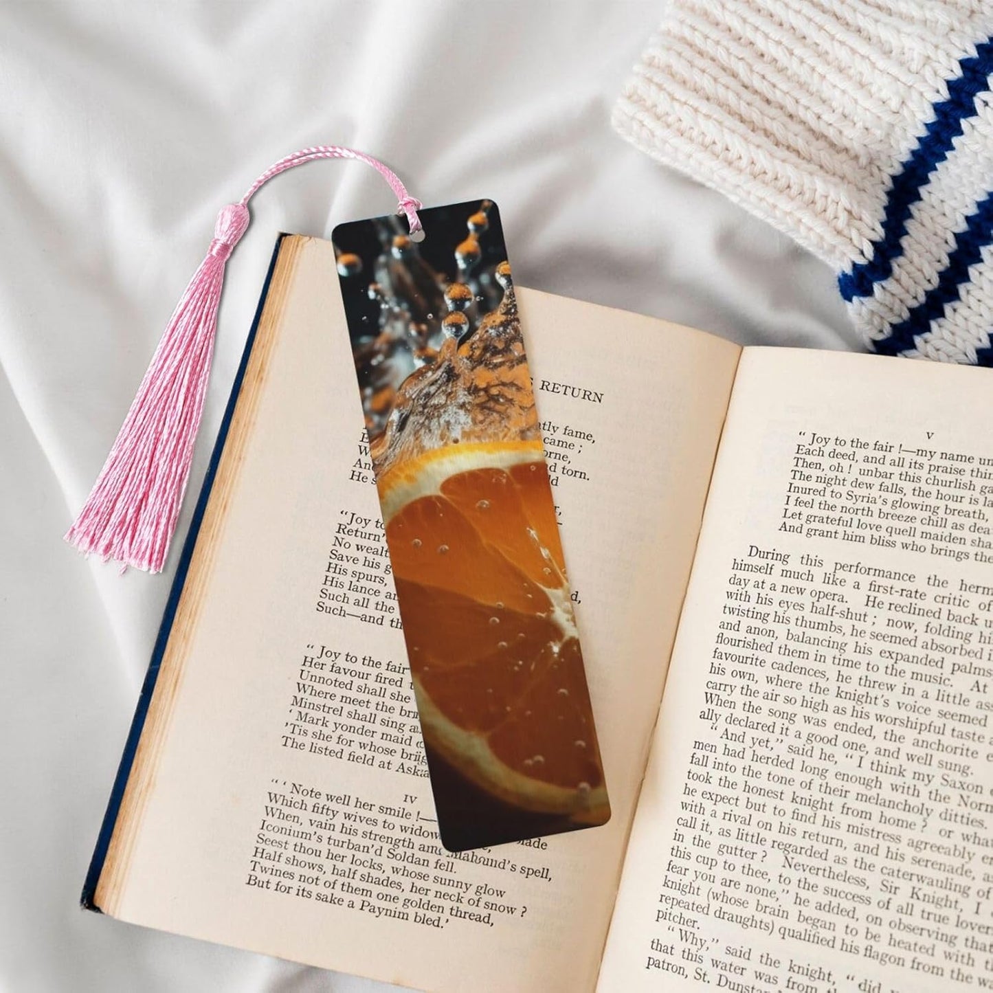 Orange Slices Scattered in Water Bookmarks Gifts for Women Men, Wooden Bookmarks for Book Lovers, Vintage Book Marks Ornaments with Tassel, Unique Personalized Reading Page Markers Pink