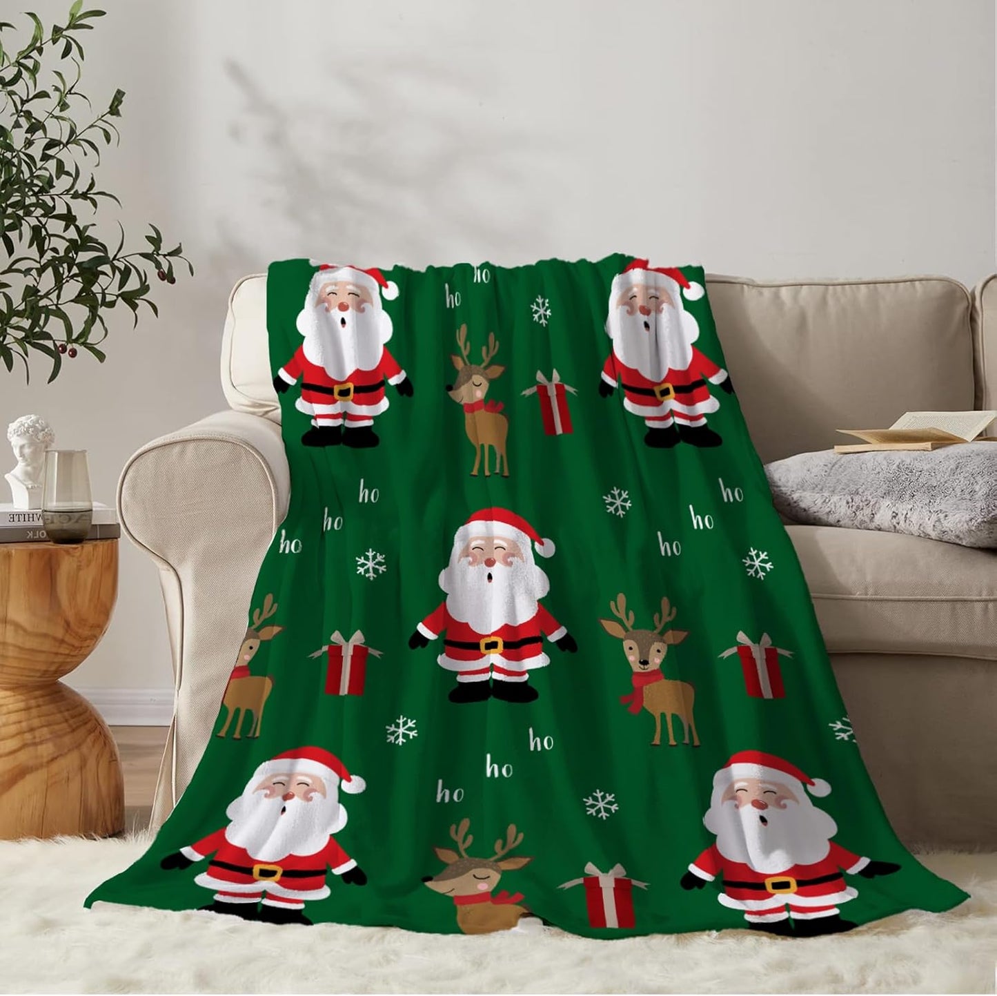 YeeJu Christmas Decorative Throw Blanket Green Christmas Santa Claus Throw Blanket for Couch Sofa Bed Soft Cozy Lightweight Fuzzy Plush Fleece Blankets and Throws Xmas Blanket 50x60