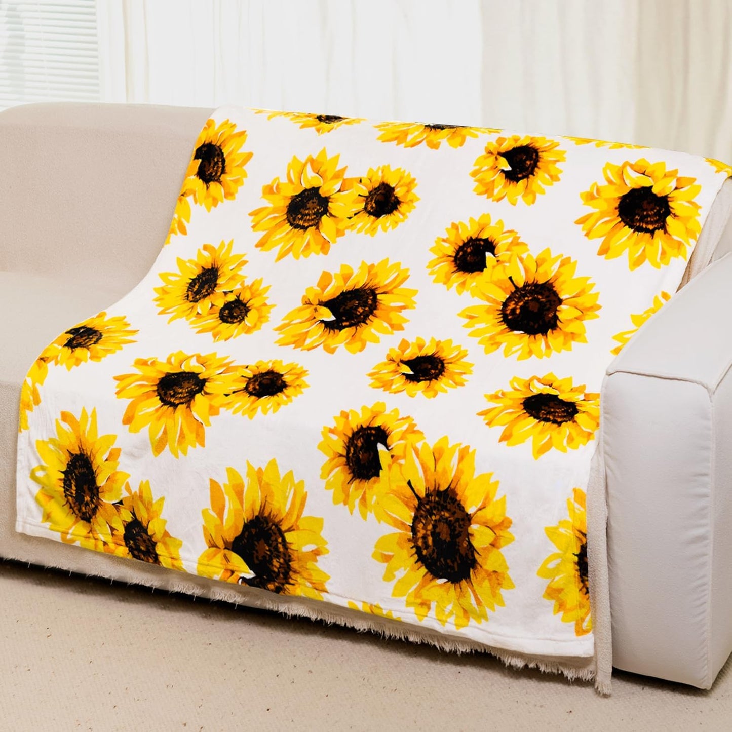 HommomH Sunflower Throw Blanket 50" x 60", Gifts for Sunflower Lovers Women Girls, White