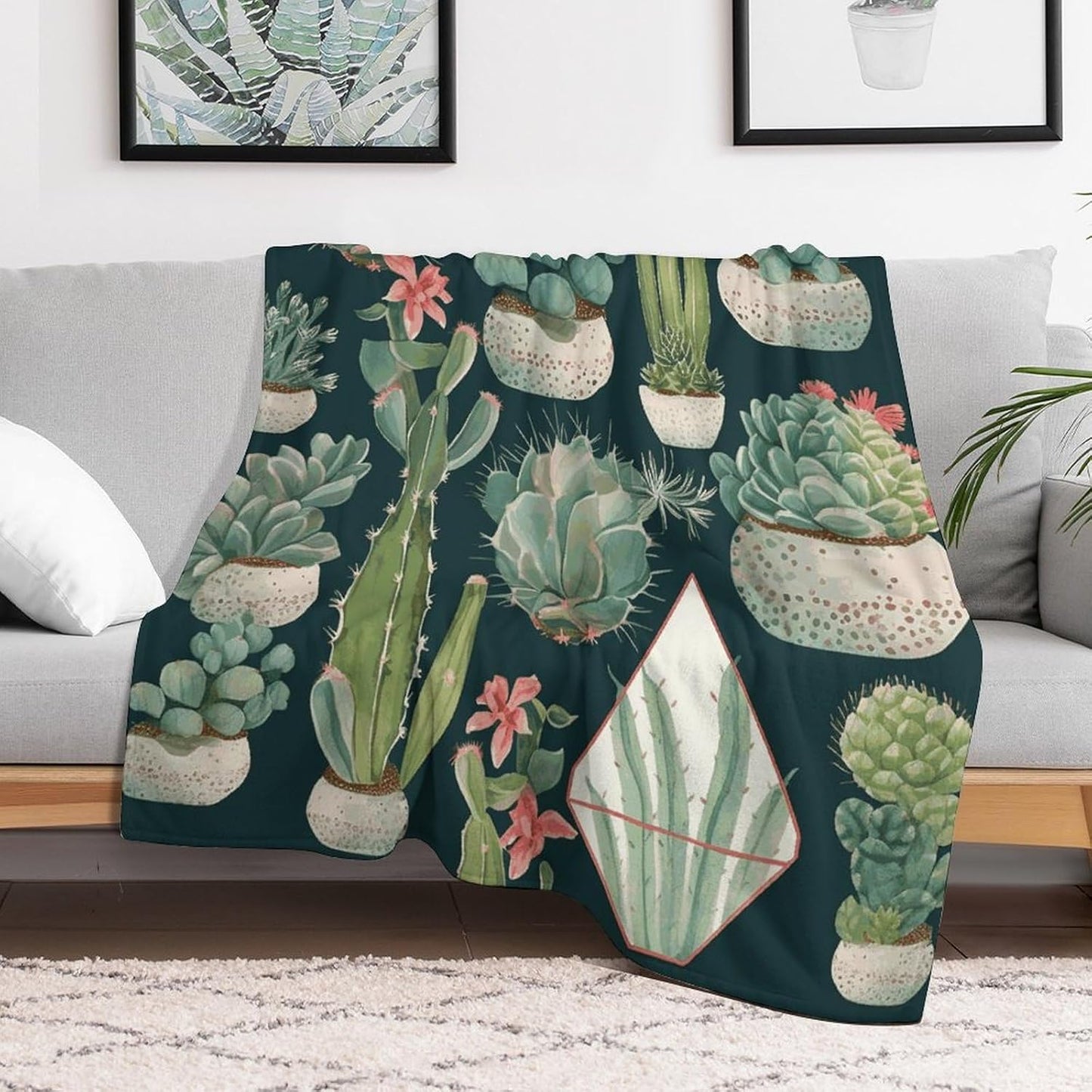Succulent Plants and Cactus Blanket Super Soft Lightweight Throw Blanket Cute Cozy Warm Bed Blanket Decorative Fuzzy Blanket All-Season Home Decor Gift for Sofa Couch Living Room 60"*80"（150 * 200cm）