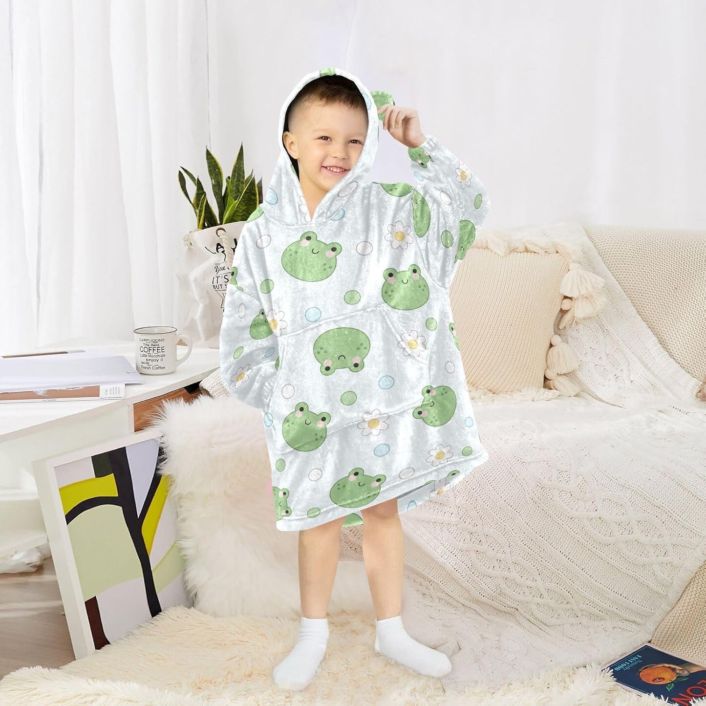 Cartoon Frogs Wearable Blanket Hoodie for Kids Oversized Sherpa Hooded Blanket Cozy Warm Gift