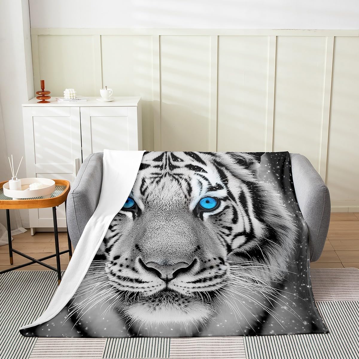 Erosebridal 3D Tiger Blanket Queen 90x90, White Tigers Animals Throw Blanket for Sofa Bed, Tribal Hunting Safari Wildlife Soft Fleece Blanket for Kids Teens, Big Cat Wild Animal Cozy Fuzzy Blanket