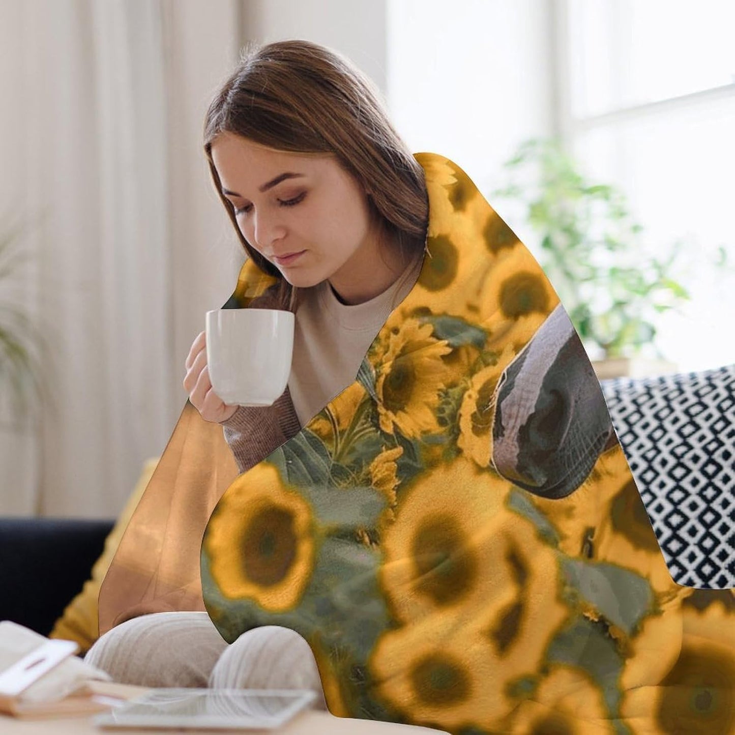 Yellow Sunflower Horse Throw Blanket for Couch Super Soft Warm Lightweight Throw Blankets Cozy Flannel Bed Blanket Cute Decorative Blankets for All Seasons Home Decor Gift 30"*40"（76 * 100cm）