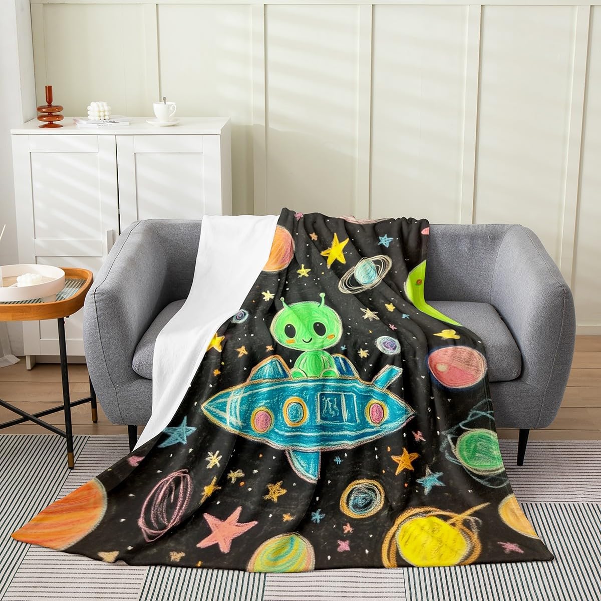 Feelyou Alien Printed Flannel Fleece Throw Blanket Throw 50"x60" Galaxy Outer Space Fuzzy Blanket for Sofa Couch Kids Boys Hand Drawn Cute Alien All Season Bed Blanket Purple Universe Plush Blanket