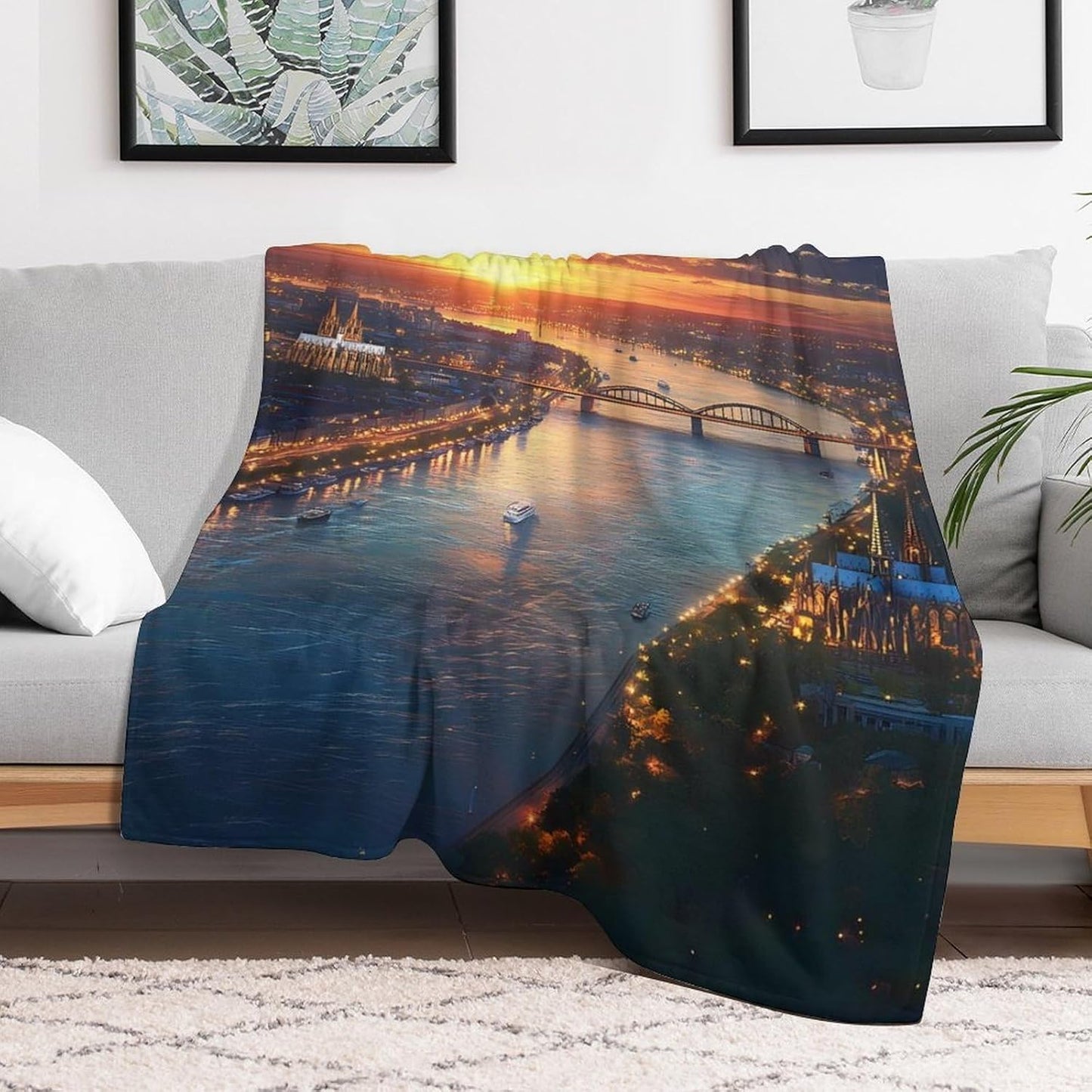 German Cologne City Throw Blanket for Couch Bed Plush Cozy Fuzzy Flannel Blanket for All Season 40"x50"