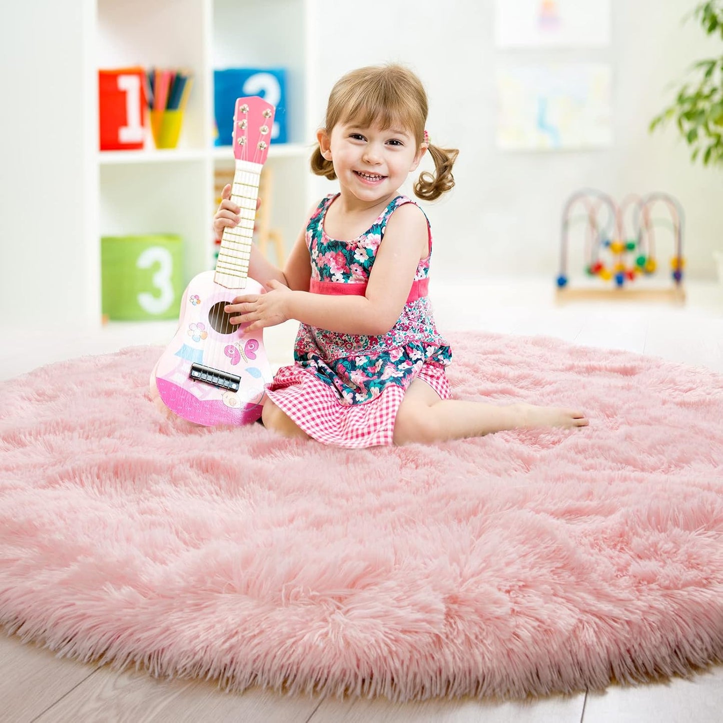 junovo Round Rug 5x5 Feet Fluffy Soft Area Rugs for Kids Girls Room Princess Castle Plush Shaggy Carpet Cute Circle Nursery Rug for Kids Girls Bedroom Baby Room Home Decor Circular Carpet,Pink