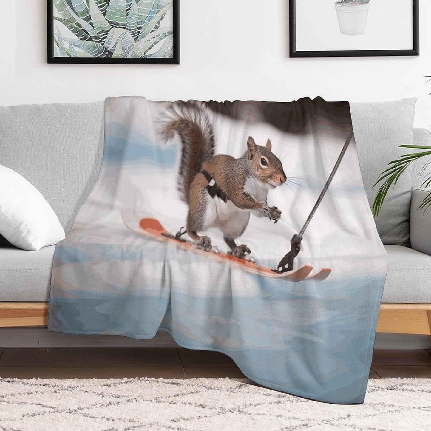 Skiing Squirrel Blanket Super Soft Lightweight Throw Blanket Cute Cozy Warm Bed Blanket Decorative Fuzzy Blanket All-Season Home Decor Gift for Sofa Couch Living Room 50"*60"（130 * 150cm）