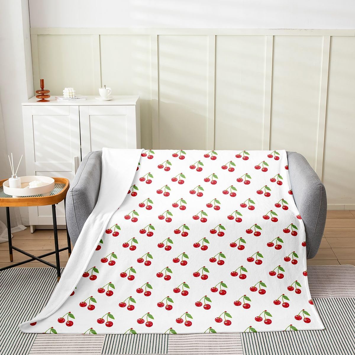 Cherry Flannel Fleece Throw Blanket, Cute Cherry All Season Bed Blanket Fresh Fruit Fuzzy Blanket for Boys Girls Women Men, Cartoon Cherry Bedroom Decor Plush Blanket Throw 50"x60"