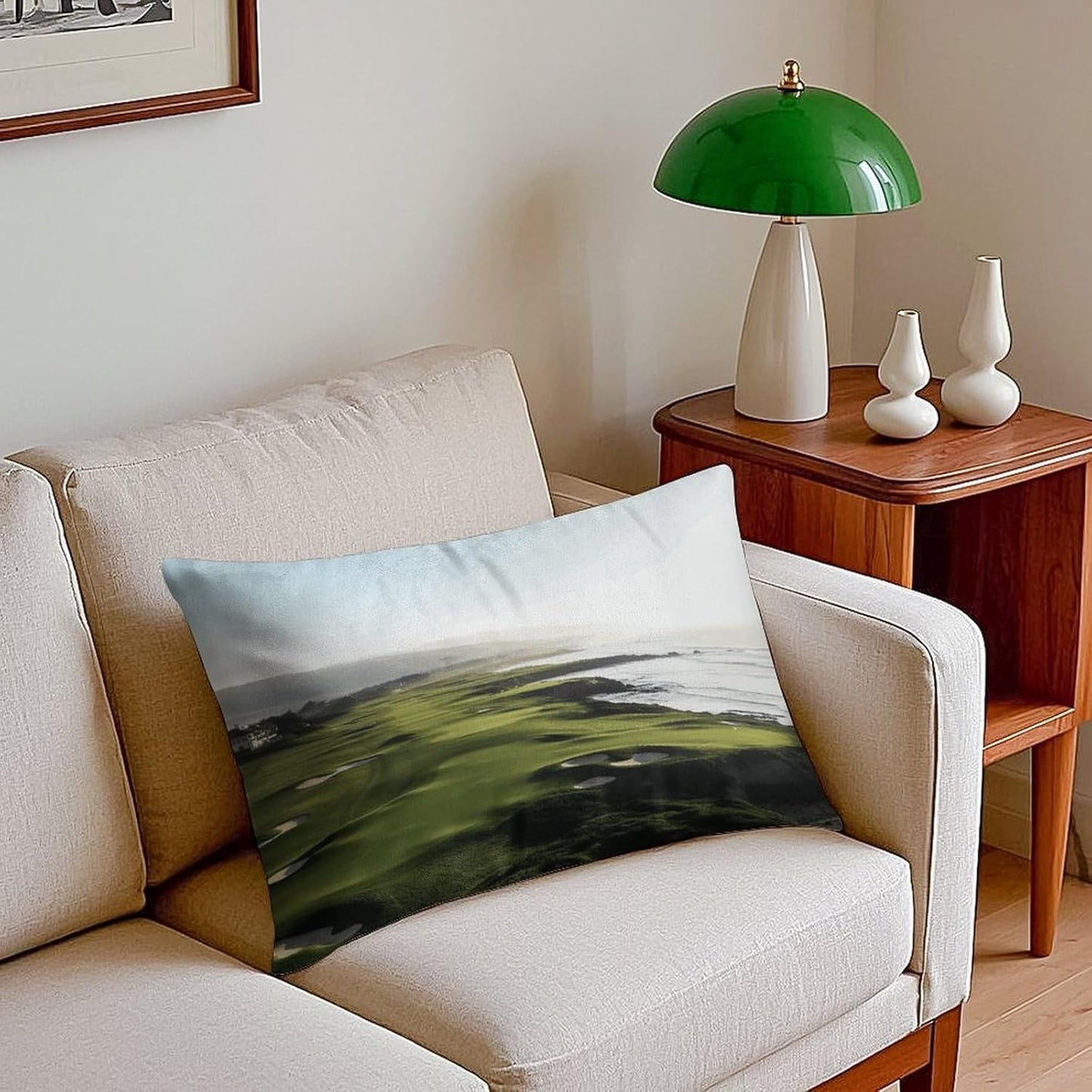 Seaside Golf Course Throw Pillow Covers Gold Velvet Pillowcases with Invisible Zipper Pillow Shams Cozy Cushion Cover Soft Pillow Cases Home Decor Pillow Protectors 12 "×20 "