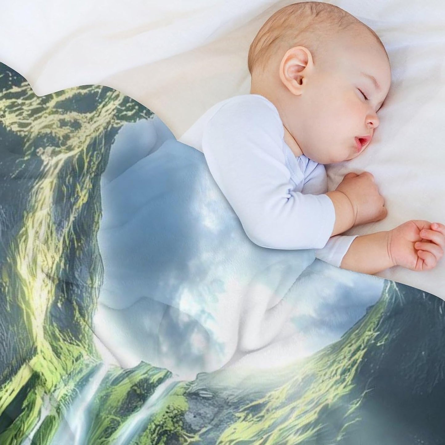 Waterfall Throw Blanket for Couch Bed Plush Cozy Fuzzy Flannel Blanket for All Season 50"x60"