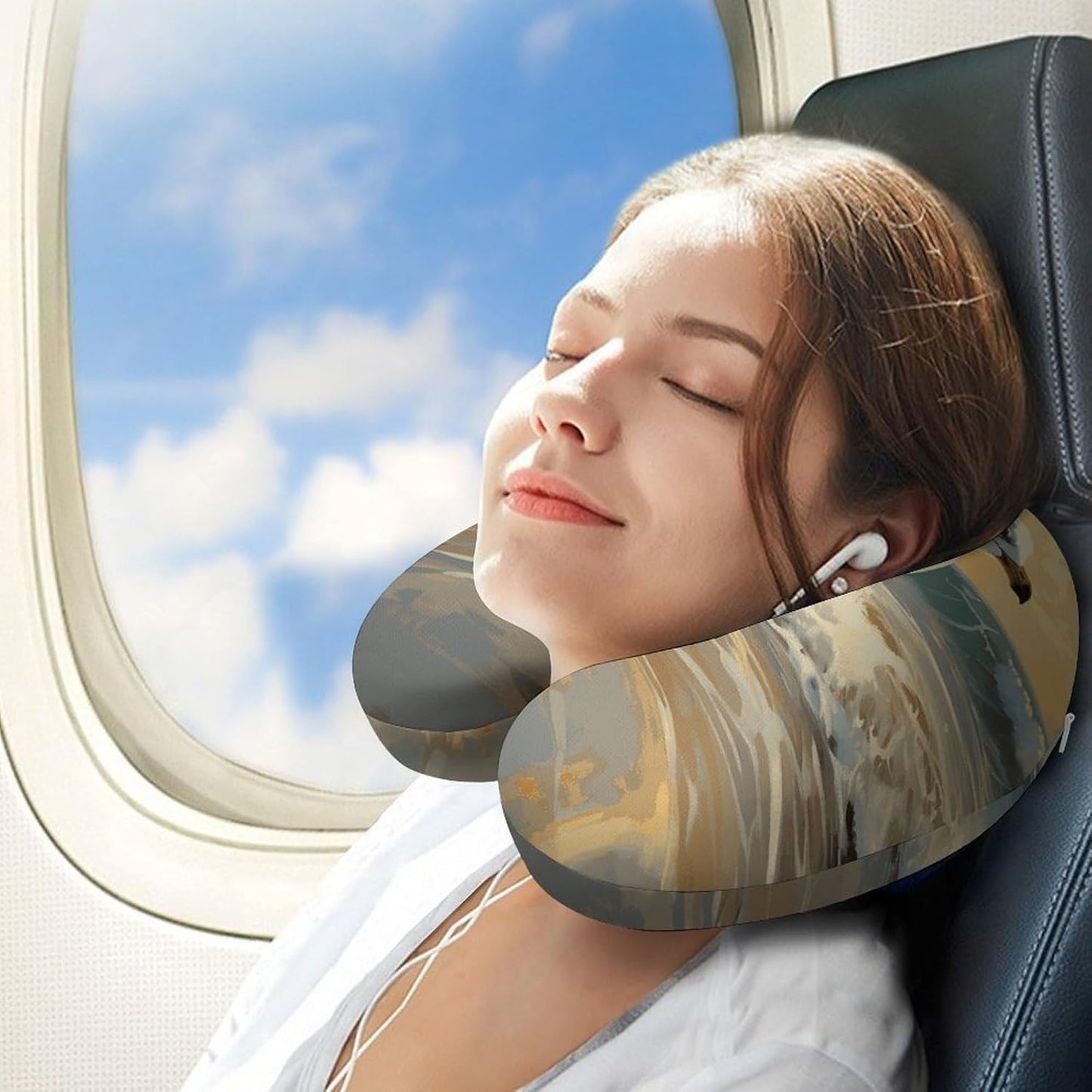 Painting of A Seagull Neck Pillow Memory Foam U Shaped Pillows Portable Pillows for Shoulder Travel Head Support Pillow with Concealed Zipper for Airplane Car Home Office