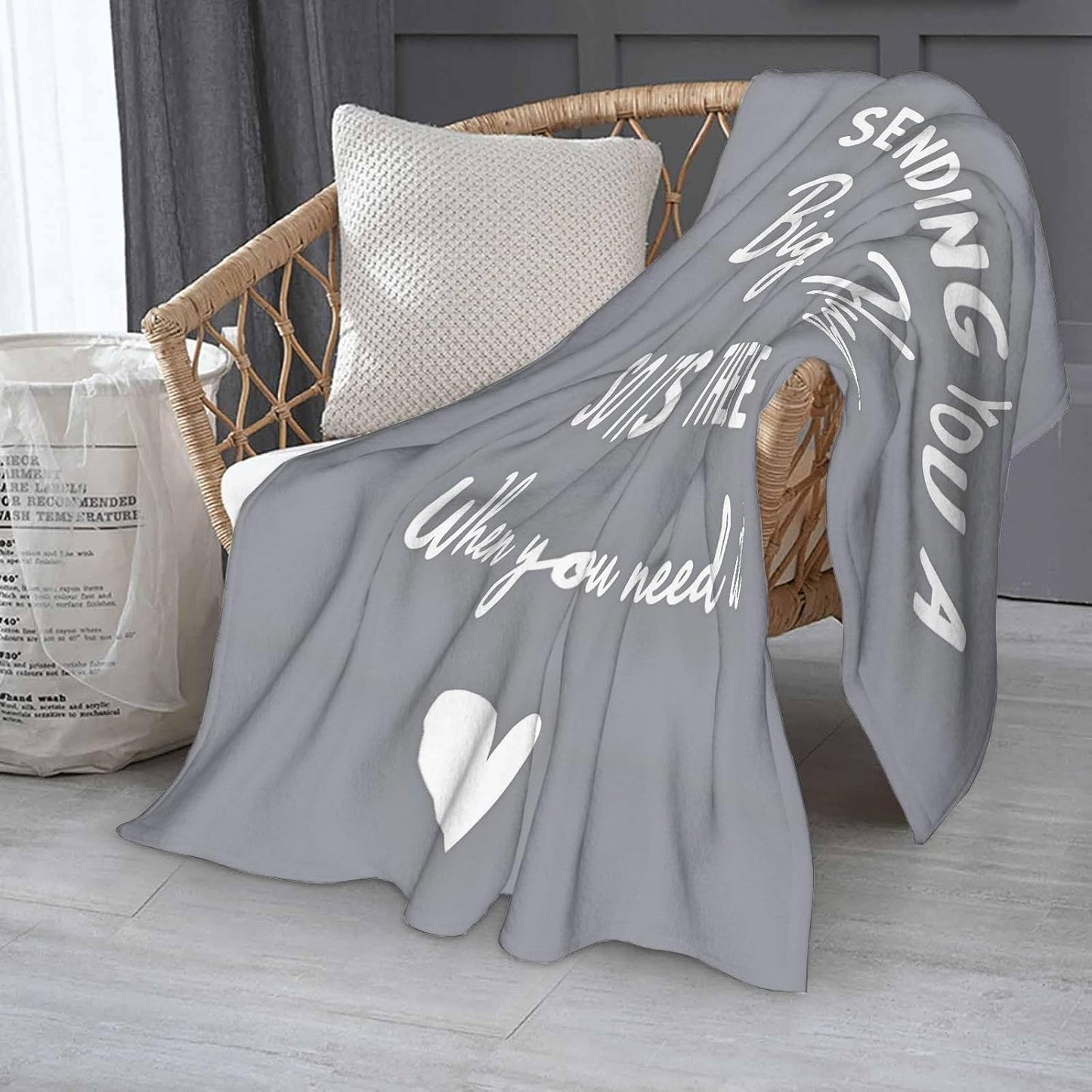 Sending You A Big Hugs So Its There When You Needs It Blanket Cozy Flannel Throw Comfort Blanket Supportive Healing Gift for Friend Family Sympathy Encouragement Bereavement Get Well Soon