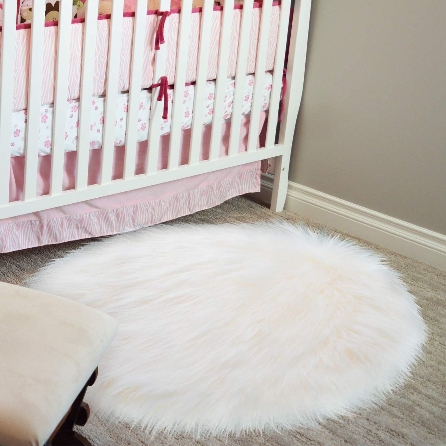Mudder White Round Rug Faux Fur, 2 ft Circle Floor Area Carpet for Bedroom, Machine Washable Fluffy Shaggy Carpet Seat Cushion, Foot Pad, Background Decoration
