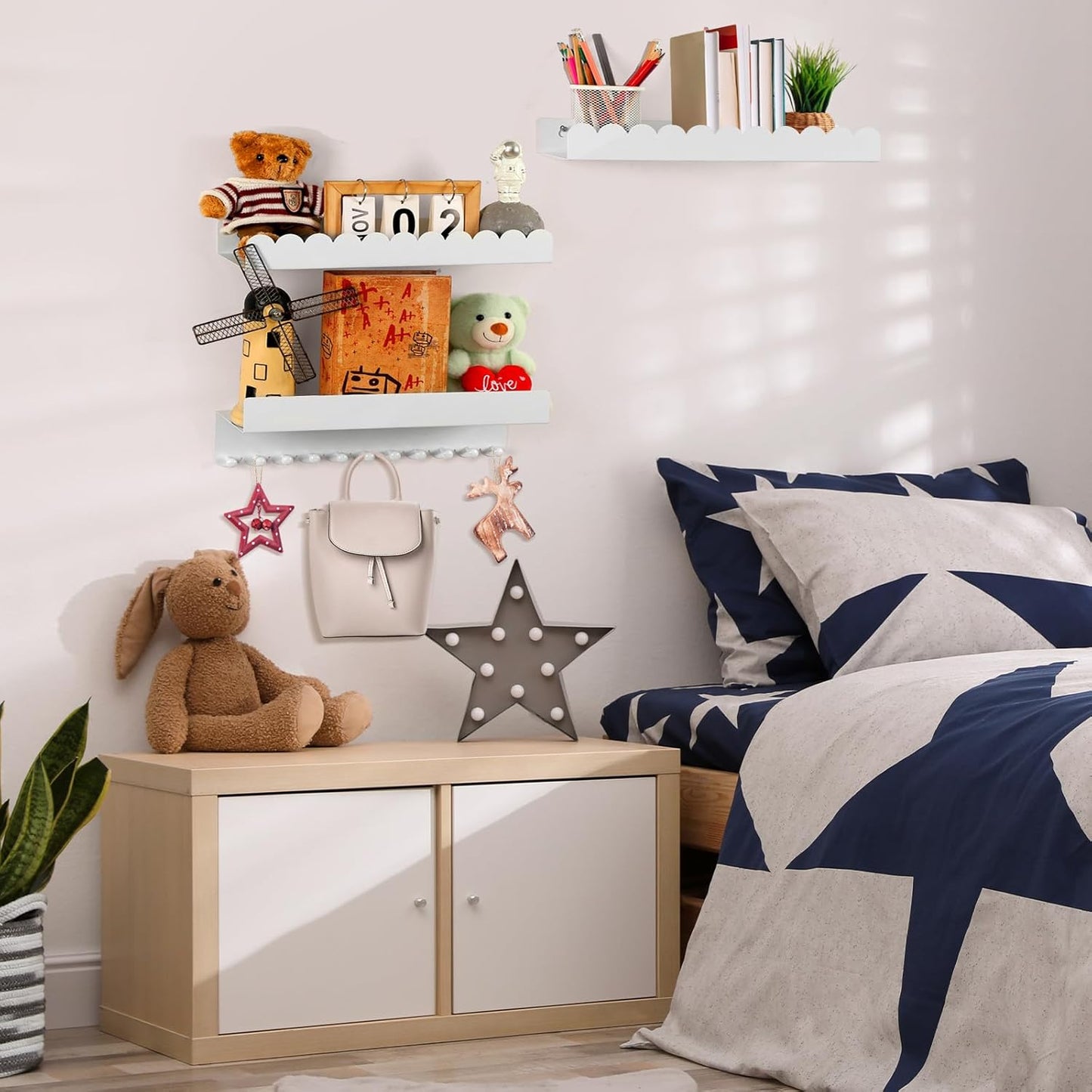 Nursery Book Shelves with Hooks Set of 3, Sturdy Metal Floating Scalloped Shelves for Nursery Wall Mounted White Book Shelf for Kids Room, Baby Bedroom, Bathroom, Playroom Decor, 16 Inch