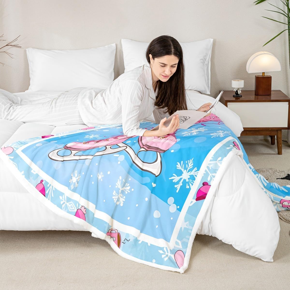 Ice Skate Throw Blanket,Winter Skating Sports Outdoor Games Fuzzy Blanket,Winter Snowflake Romantic Fleece Throws for Bed Couch Sofa,Pink Blue Soft and Breathable,Throw Size (50 x 60 Inches)