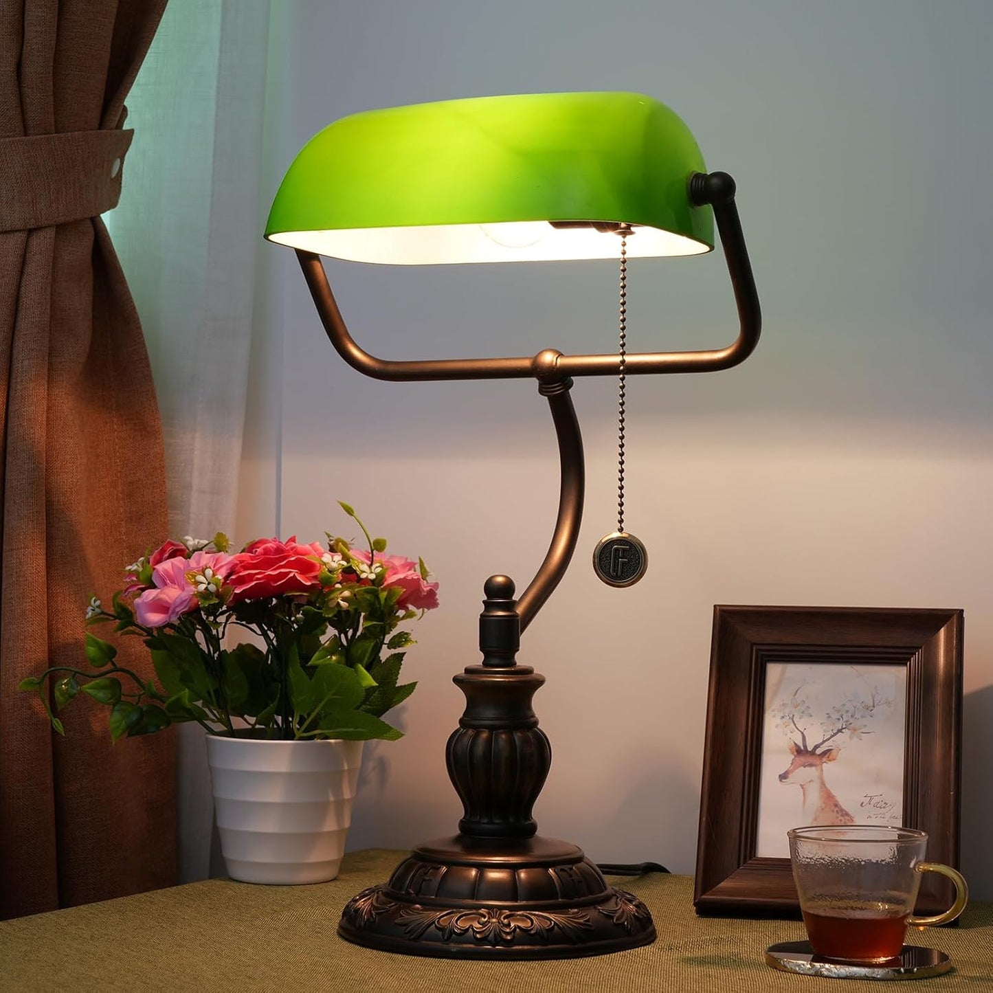 Green Bankers Lamp Vintage Glass Banker's Desk Lamps with Bedroom Bedside Study Zipper Pull Chain Switch LED library Reading Desk Light Retro Office Adjustable Nightstand Aesthetic Antique Table lamp