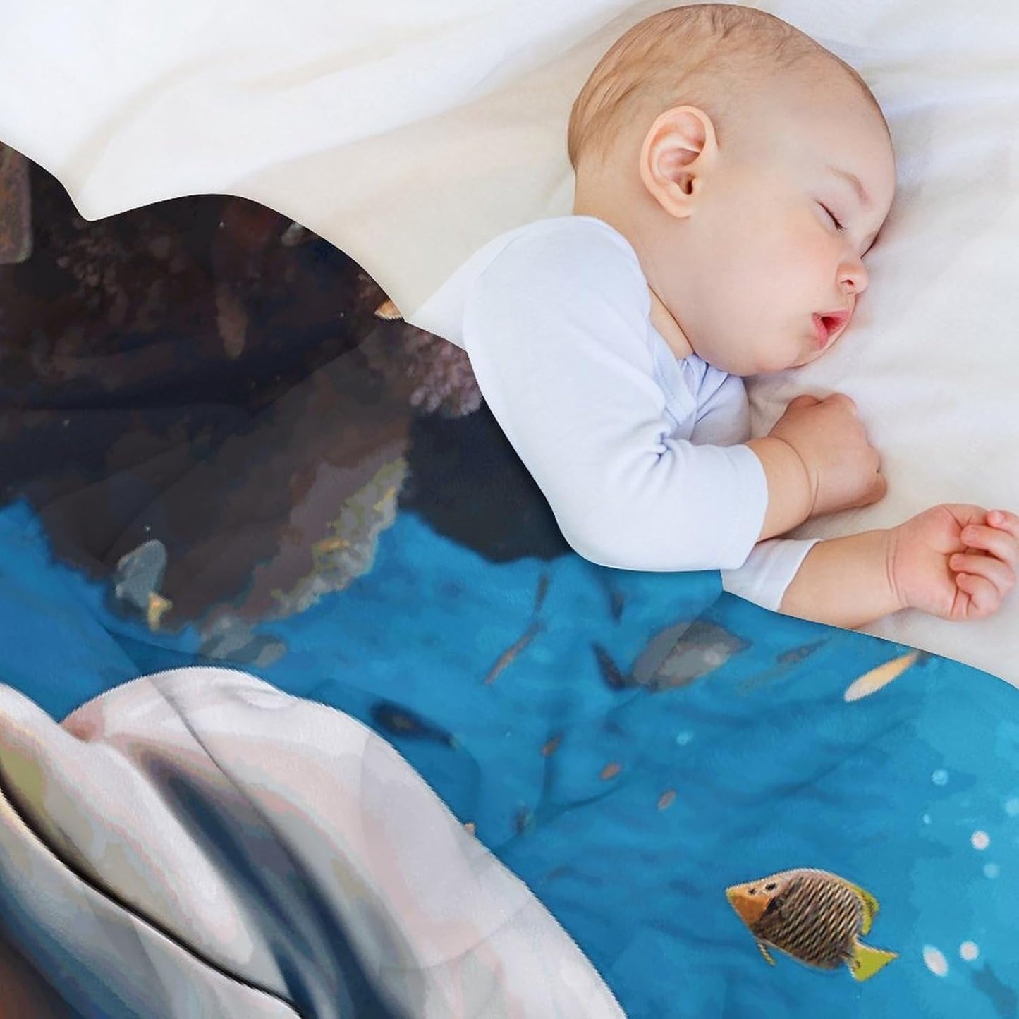 Dolphin On Coral Throw Blanket for Couch Super Soft Warm Lightweight Throw Blankets Cozy Flannel Bed Blanket Cute Decorative Blankets for All Seasons Home Decor Gift 60"*80"（150 * 200cm）