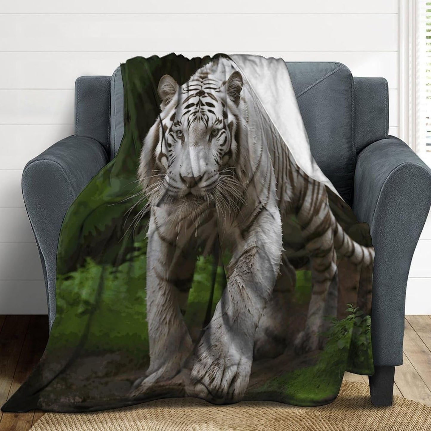 Majestic White Bengal Tiger Throw Blanket for Couch Super Soft Warm Lightweight Throw Blankets Cozy Flannel Bed Blanket Cute Decorative Blankets for All Seasons Home Decor Gift 30"*40"（76 * 100cm）