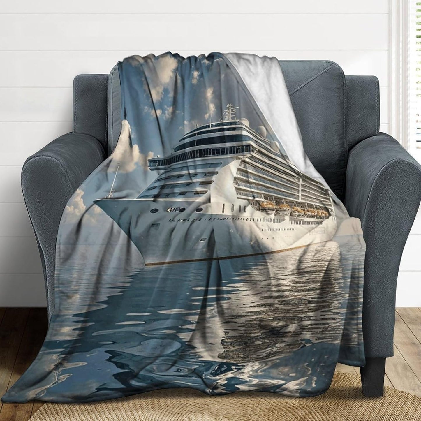 Cruise Ship Blanket Super Soft Lightweight Throw Blanket Cute Cozy Warm Bed Blanket Decorative Fuzzy Blanket All-Season Home Decor Gift for Sofa Couch Living Room 50"*60"（130 * 150cm）
