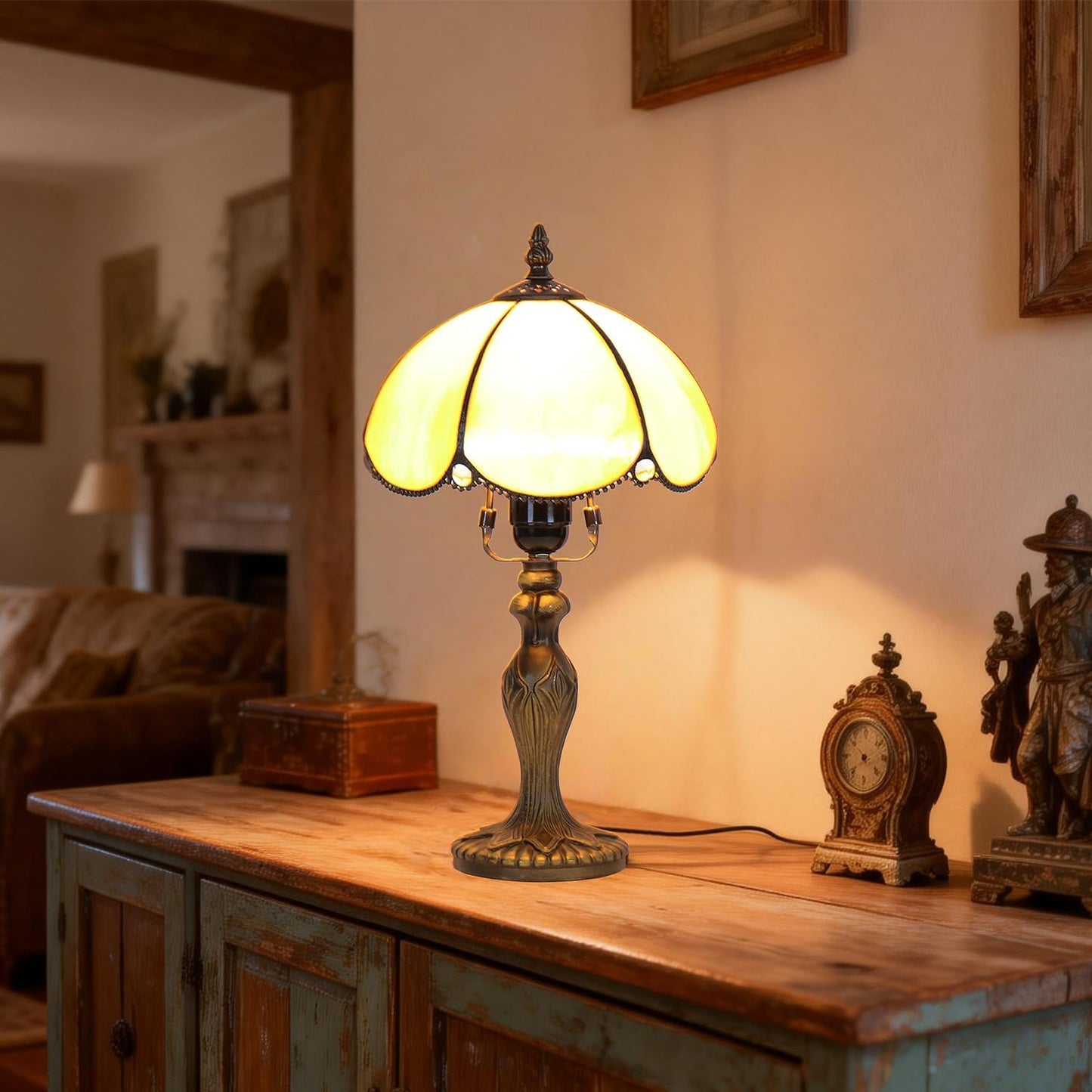 Tiffany Table Lamp, Stained Glass Lamp, Simple European Style, 8 Inch Small Night Light, for Bedroom Living Room Office