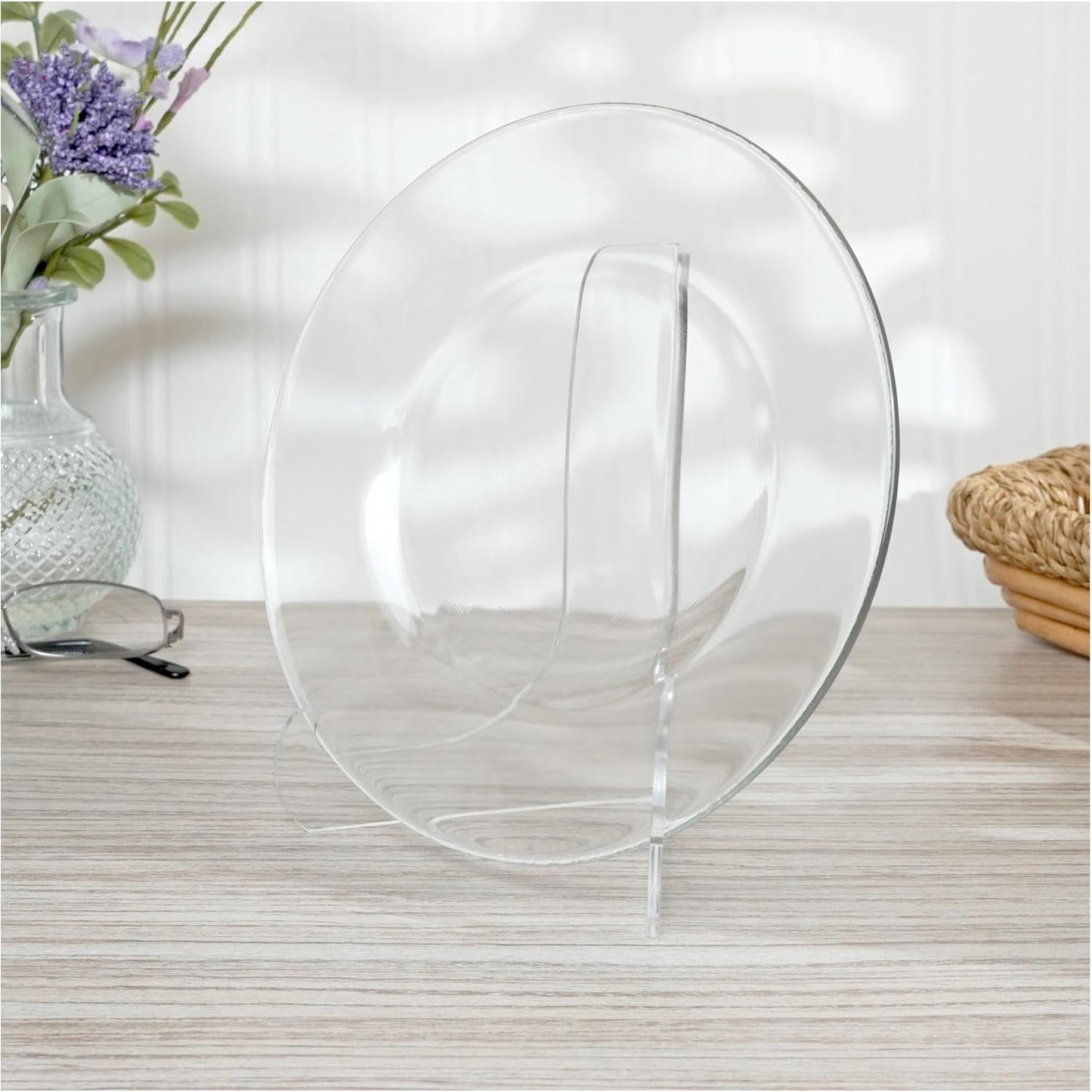 Plymor Clear Acrylic 60-Degree Angle Easel With Shallow Support Ledges, 6" H x 4.5" W x 3.5" D (2 Pack)