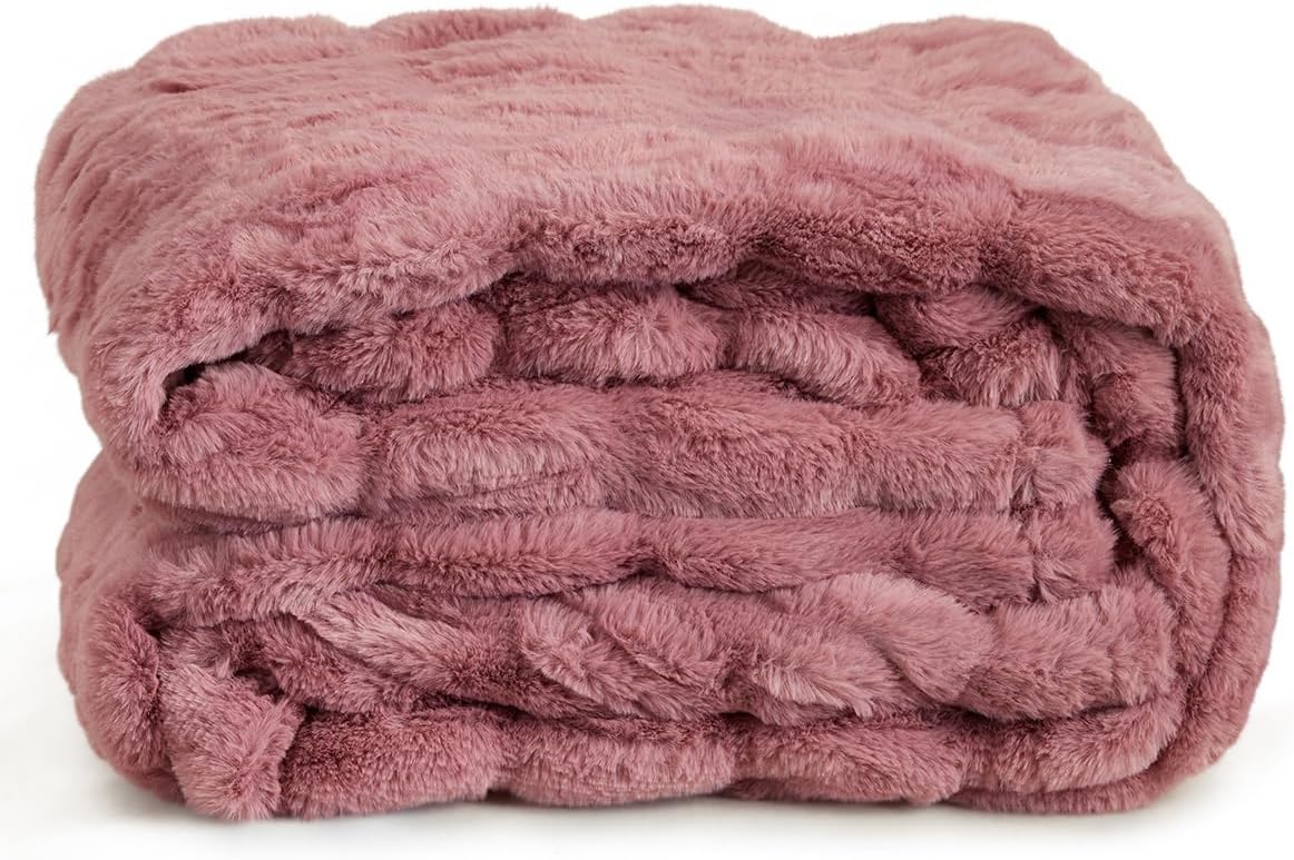 Springtree Home | Luxury Plush Throw Blanket | Pink Throw Blanket | Perfect Blanket for Couch Year Round | Fluffy Micro Fleece | Lily Collection - Rose