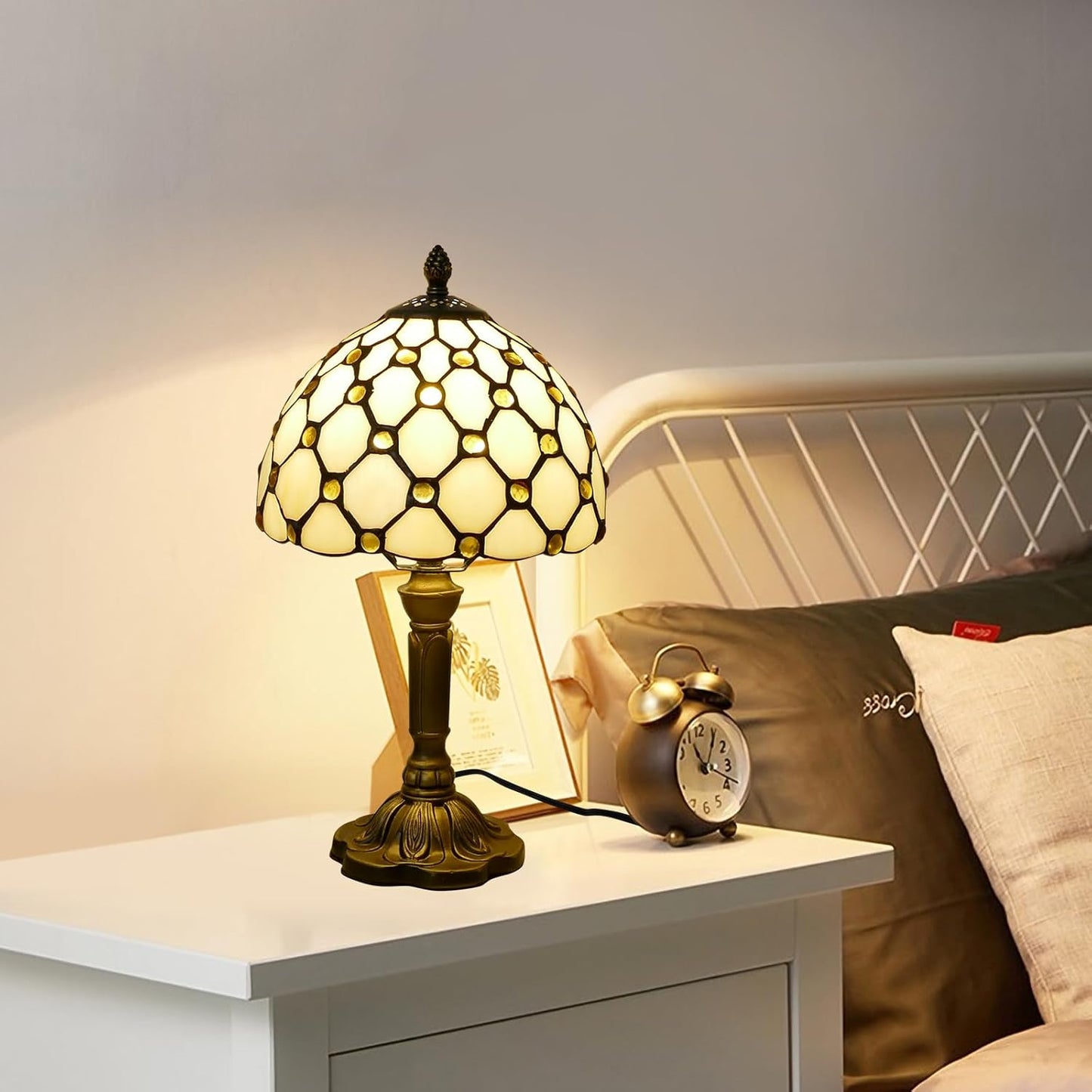 Tiffany Style Table Lamp Beige Beads Vintage Bedside Table Light Desk Lamps Accent Small Lamp 14" Tall 8" Wide Reading Lamp with Color Changing LED Bulb