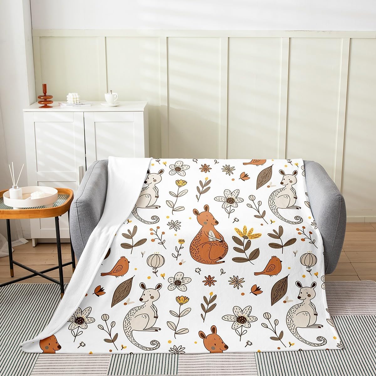 Feelyou Kangaroo Plush Throw Blanket Baby 30"x40" Kids Cute Wild Animal Flannel Fleece Blanket for Sofa Couch Boys Girls Australia Animal Bed Wild Kangaroos Decor Room Decor