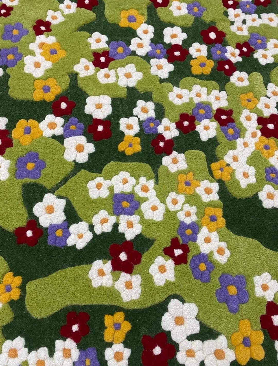 Floral Tufted Area Rug, Green Meadow Flower Pattern, Multicolor Daisy Design, Boho Style (6' x 9' Feet)