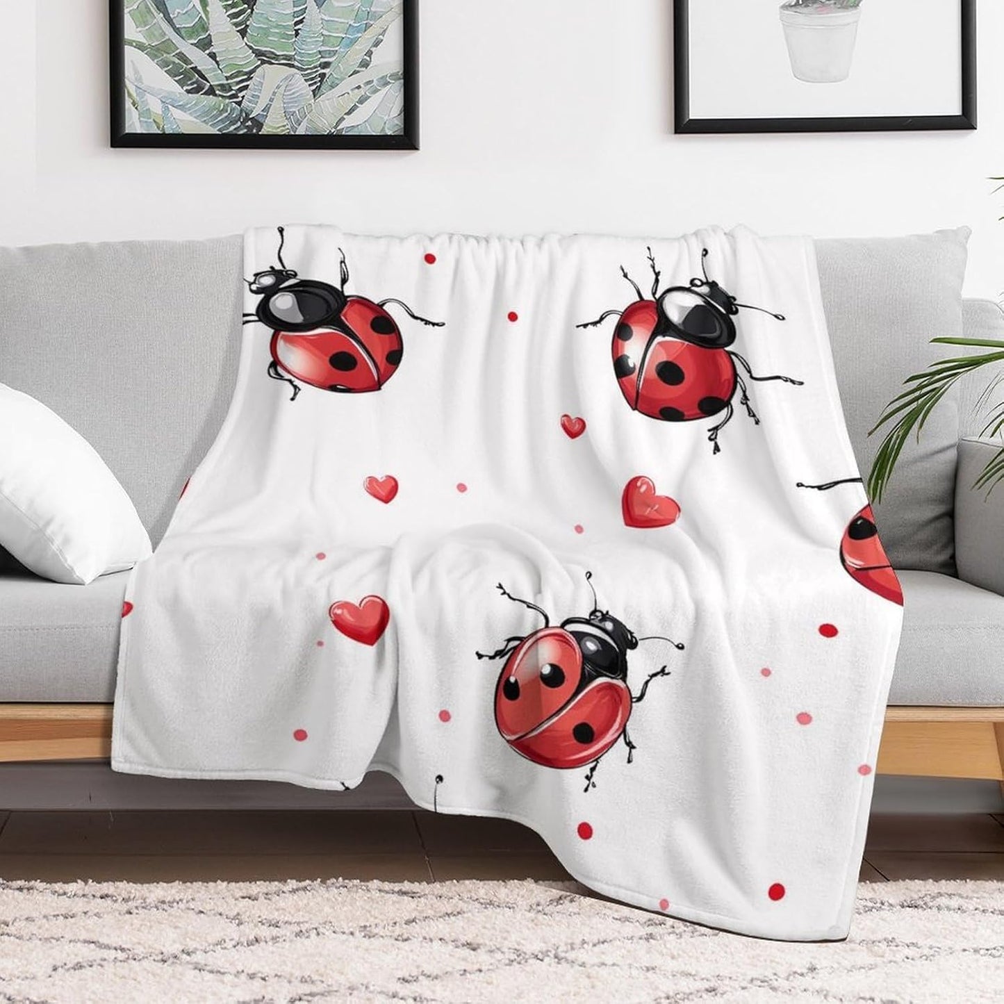Funny Ladybug Bug Throw Blanket for Couch Bed Plush Cozy Fuzzy Flannel Blanket for All Season 70"x80"