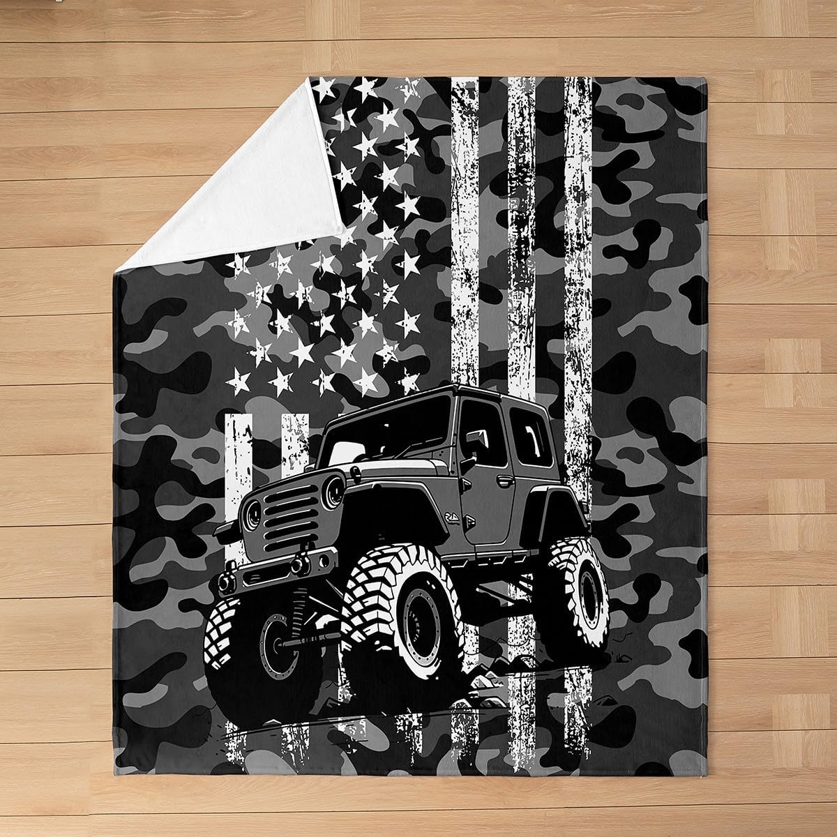 Manfei Gray Off-Road Vehicle Flannel Blanket,Retro Camouflage American Flag Graffiti Fleece Blanket for Room Decor,Adventure Sports Race Car Throw Blanket for Sofa Couch,50"x60"