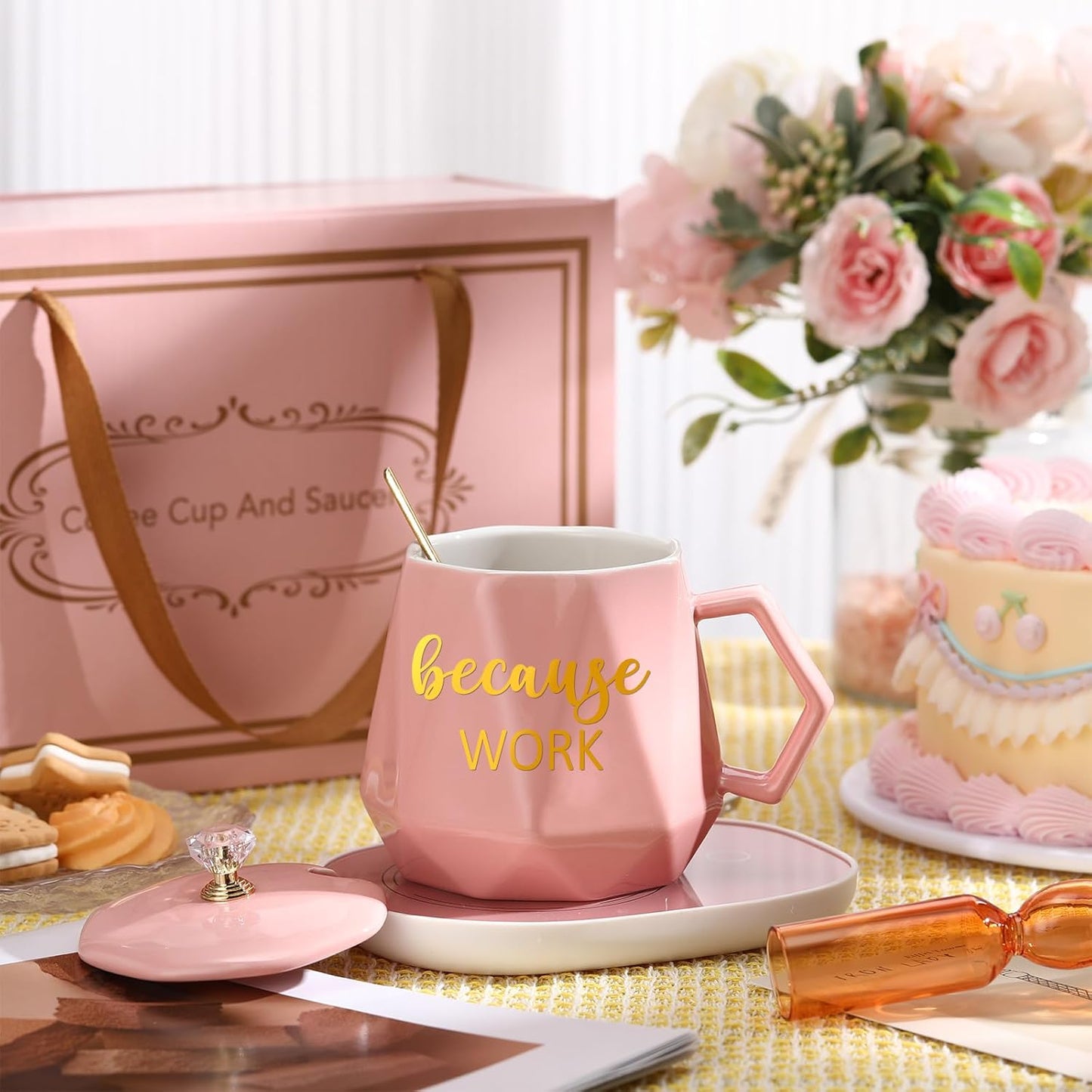 Hushee Christmas Lady Gift Coffee Mug Warmer for Women 13.5 oz Cup Warmer with Mug Set Electric Tea Water Warmers Appreciation Cup Heater with Lid Spoon and Coaster for Desk Office Home (Pink)
