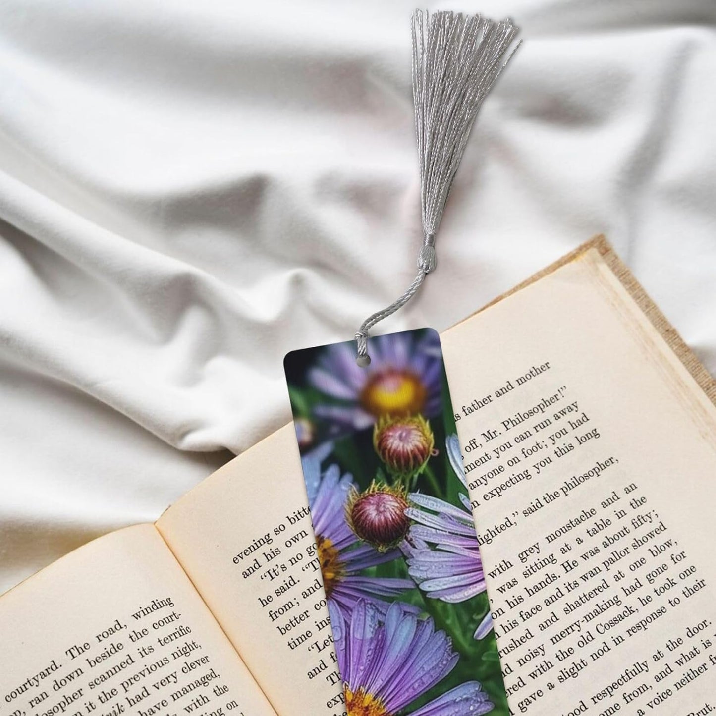Purple Flowers in The Garden Bookmarks Gifts for Women Men, Wooden Bookmarks for Book Lovers, Vintage Book Marks Ornaments with Tassel, Unique Personalized Reading Page Markers Gray
