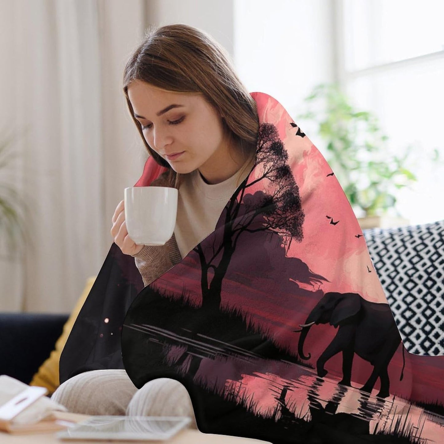 Pink Moon Elephant Throw Blanket for Couch Super Soft Warm Lightweight Throw Blankets Cozy Flannel Bed Blanket Cute Decorative Blankets for All Seasons Home Decor Gift 60"*80"（150 * 200cm）