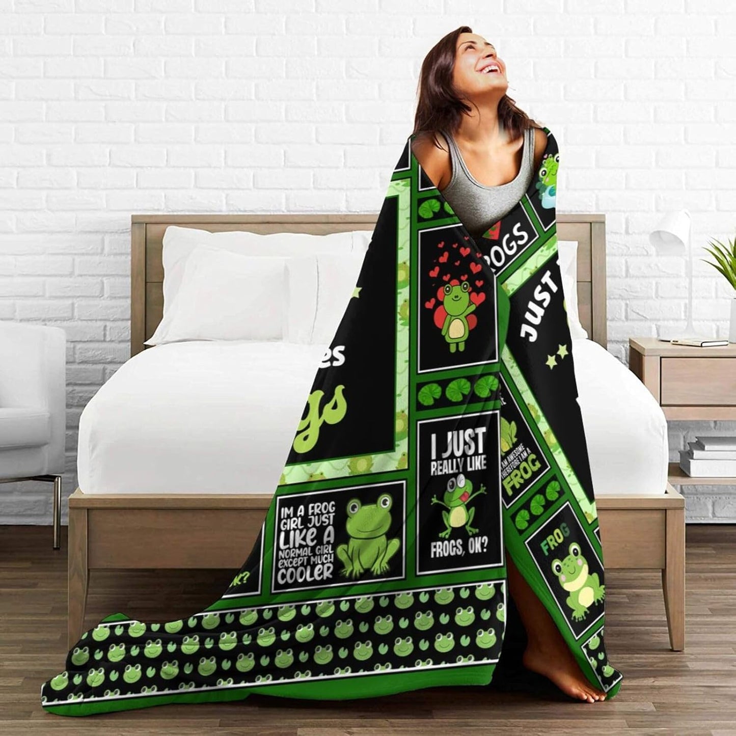 Just a Girl Who Loves Frogs Blanket Gifts for Girls Women Cute Frog Fleece Blankets Soft Warm Animal Throw Cozy Flannel Plush Stuff Throws for Kids Adults Bed Couch Bedding Decor 50"x40"