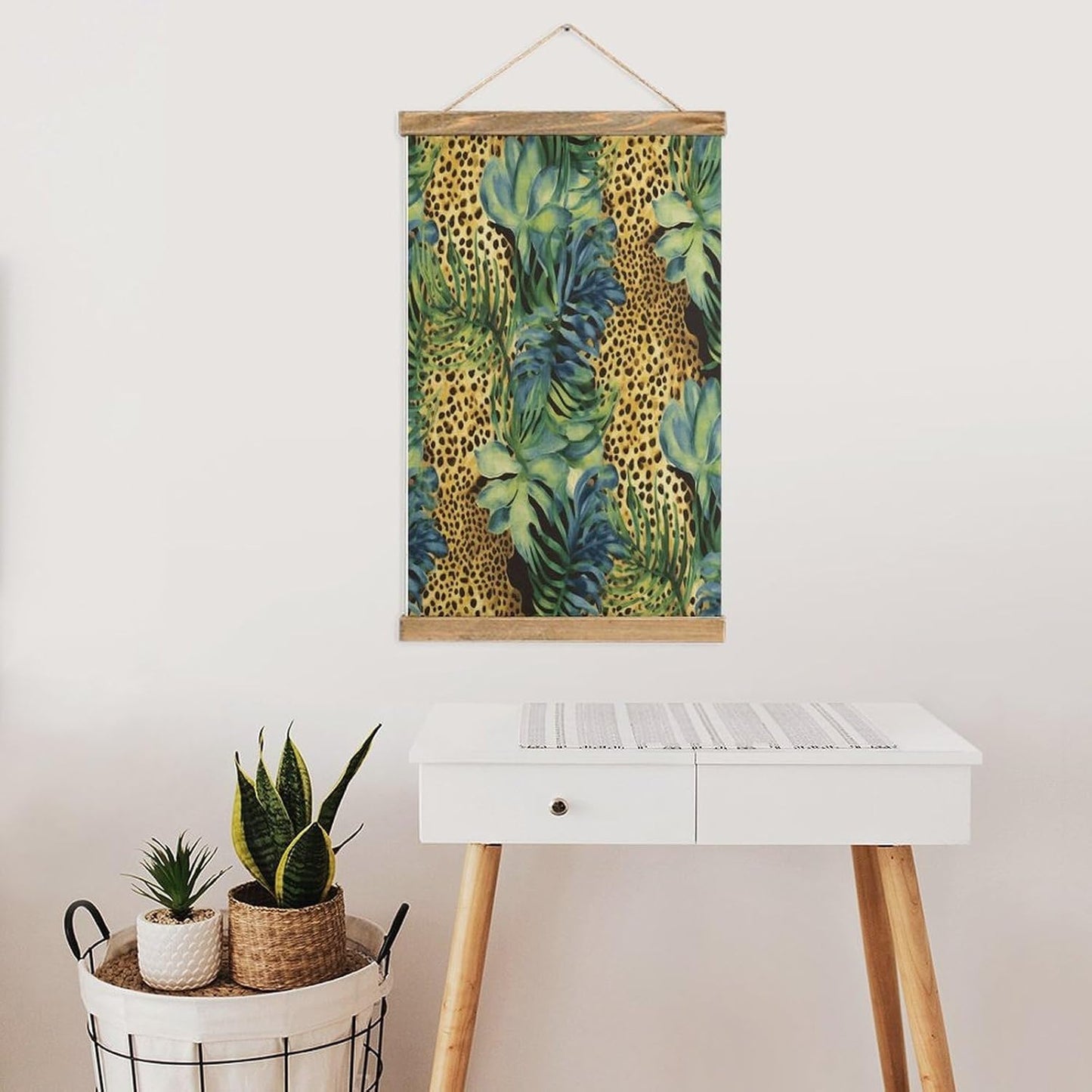 Vintage Print Animal Leopard Print Jungle Poster with Wooden Frame Personalized Linen Hanging Scroll Painting Rustic Wall Hanging Illustrative Modern Artwork Decor for Home Living Room Bedroom Office