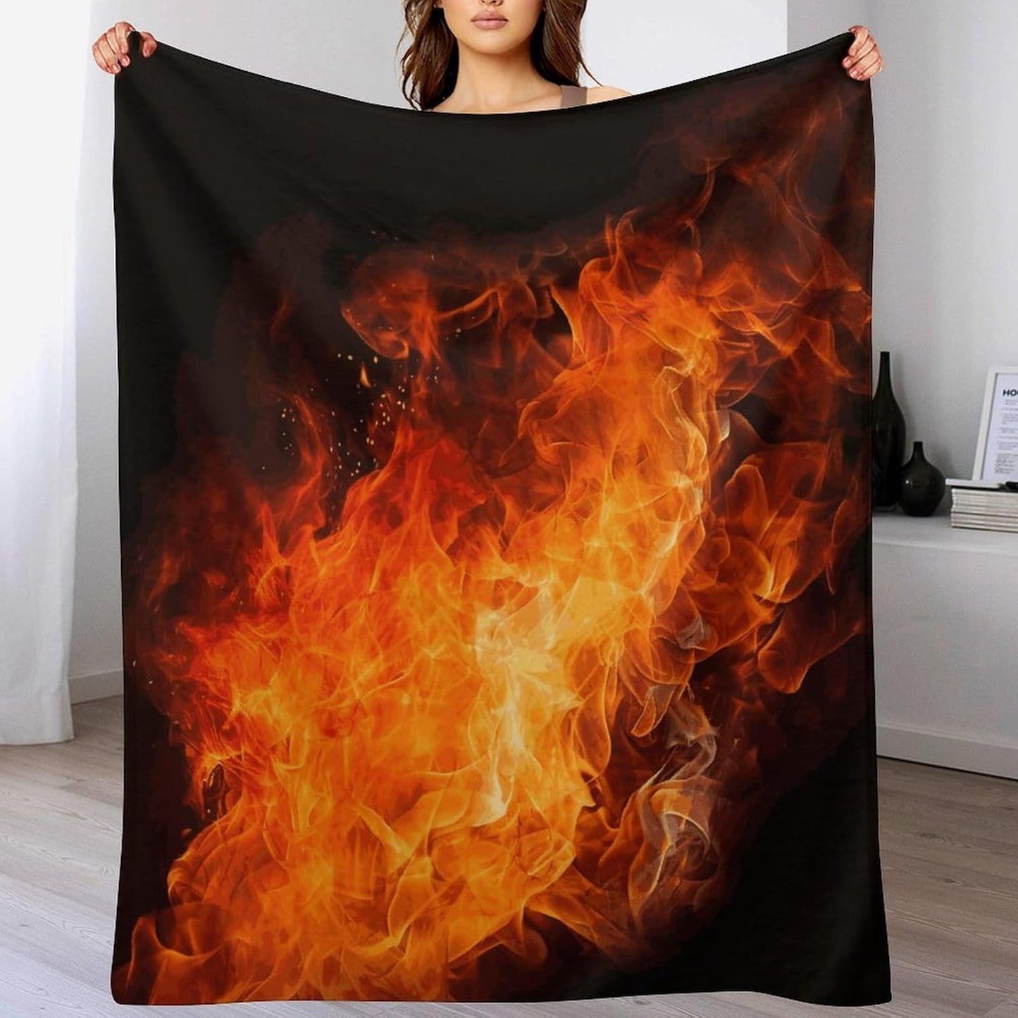Roaring Flame Blanket Super Soft Lightweight Throw Blanket Cute Cozy Warm Bed Blanket Decorative Fuzzy Blanket All-Season Home Decor Gift for Sofa Couch Living Room 50"*60"（130 * 150cm）