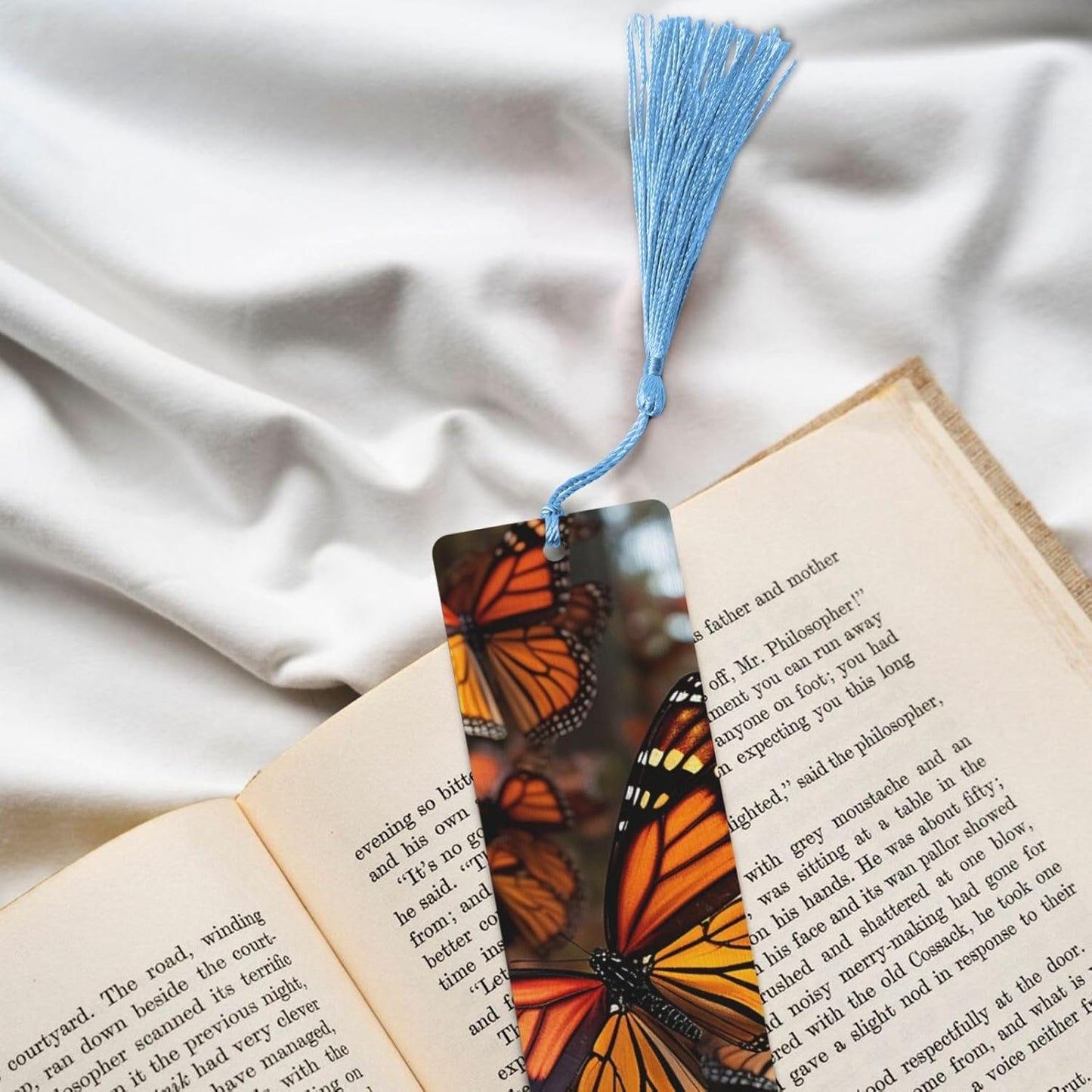 Monarch Butterflies Wood Bookmark for Book Lovers Birthday Teachers Gift, Handmade Craft Book Marks Ornaments with Tassel Exquisite Reading Page Markers for Men Women