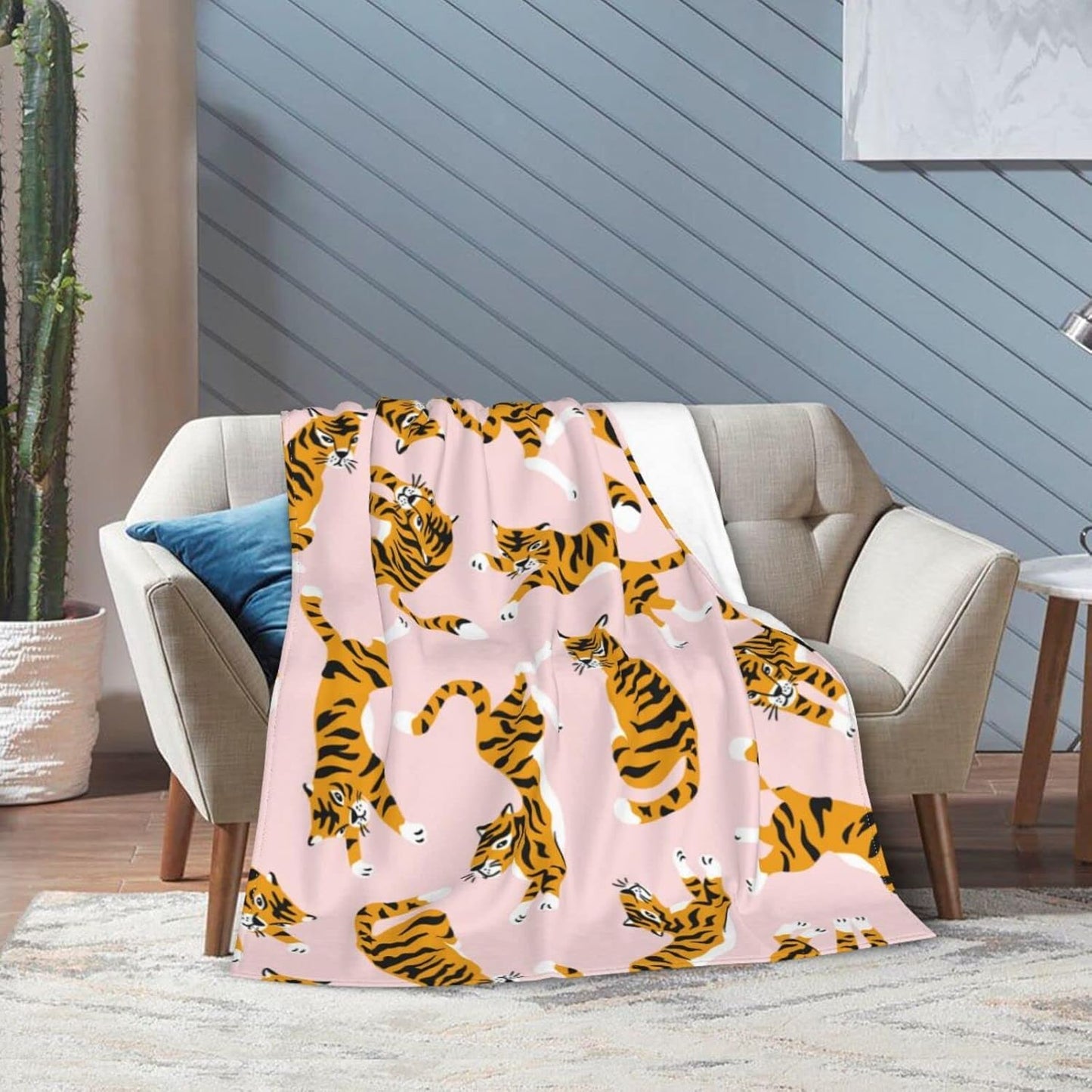 Tiger Blanket Fun Super Soft Warm Bed Bedding Throw Blankets for Couch Bedroom Sofa Office Car, All Season Cozy Flannel Plush Blanket Gifts for Girls Boys Teens Adults, 60"X50"