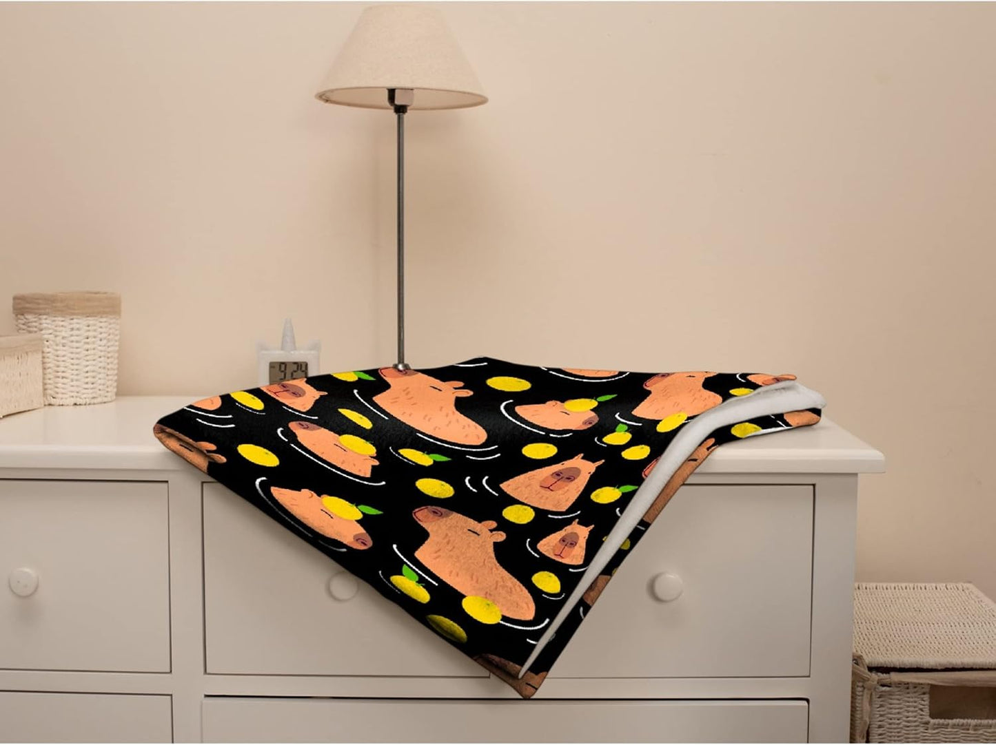 Capybara Throw Blanket Fannel Fleece Super Soft Funny Blanket Travel Throw Blanket for Bed Couch Sofa 40 x 50 Inch for Kid