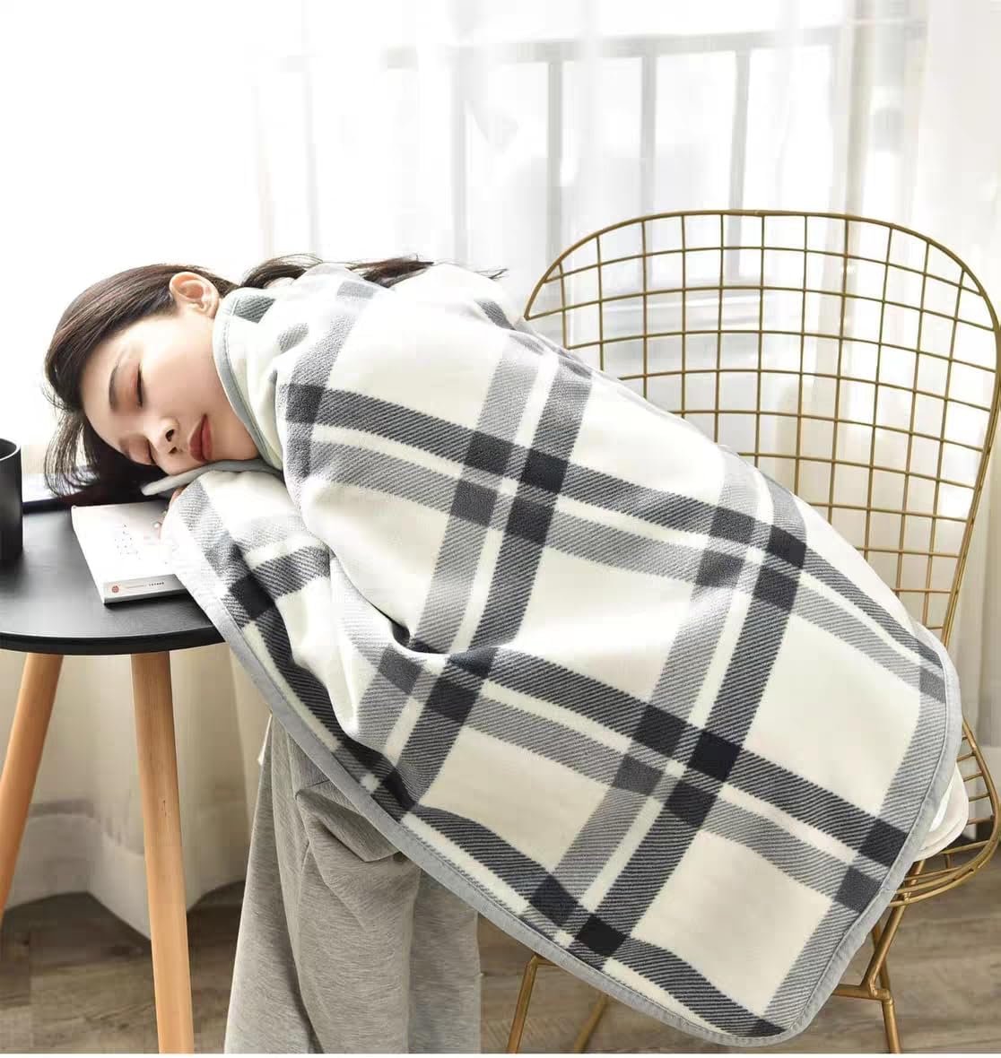 Fleece Wearable Blanket,Comfy Warm Wrap Shawl Poncho Throw with Buttons,Office Chair Lap Sofa Bed Travel Cape Cover