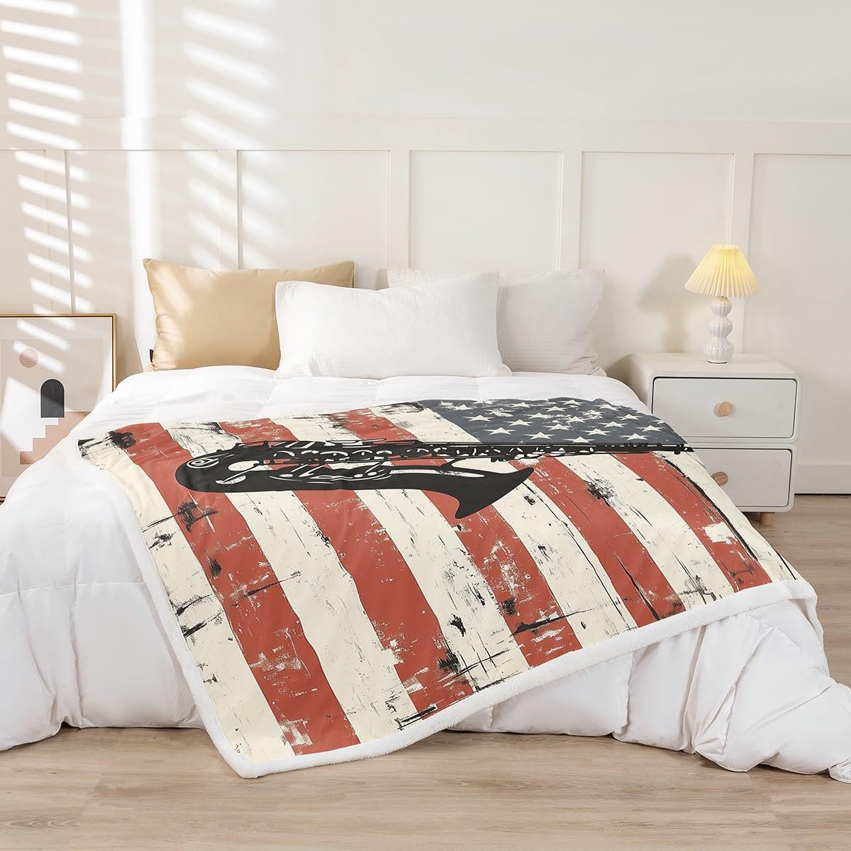 Erosebridal Saxophone Throw Blanket Queen,Vintage American Flag Blanket,Retro Classical Music Sherpa Blanket Musical Instrument Decor,Rustic Farmhouse Fleece Blanket for Adults Women Men