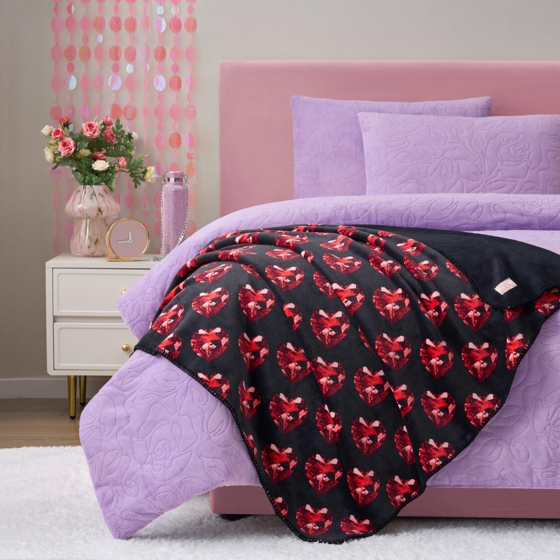 Paris Hilton Plush Throw Blanket for Couch Room Decor - Home Decor Cozy Cute Warm Blankets for Bed Home Sofa Living Room Decor - Gifts for Teen Girls & Women, 50x70 (Black/Red)