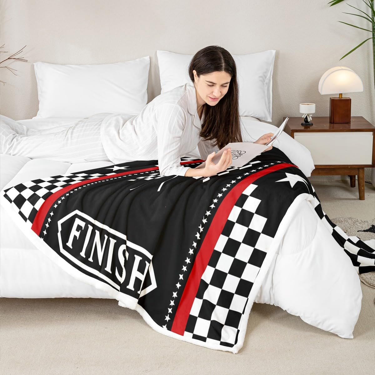 Racing Flag Throw Blanket,Black White Geometric Checkerboard Fuzzy Blanket,Race Car Extreme Sports Games Fleece Throws for Bed Couch Sofa,Simple Soft and Breathable,Throw Size (50 x 60 Inches)