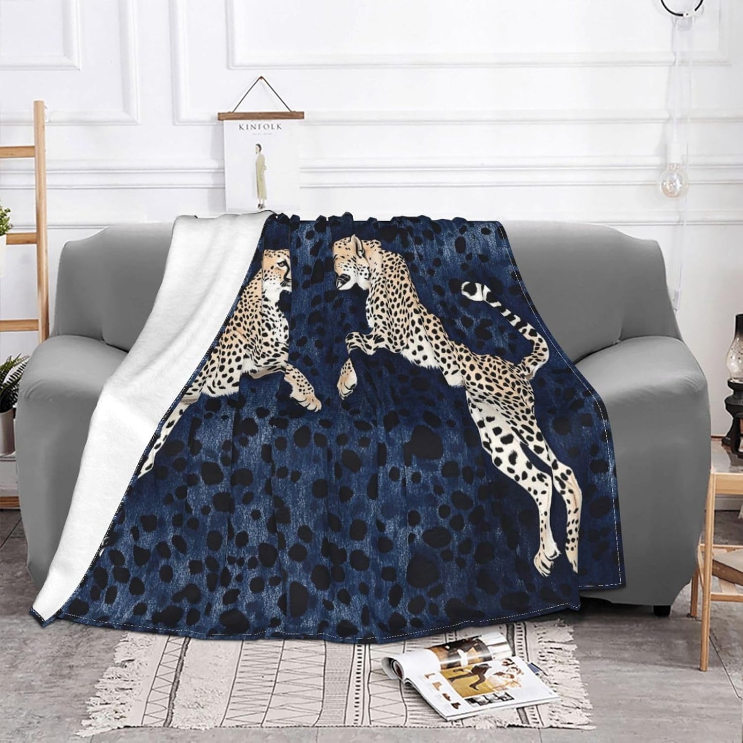 Leopard Blanket Cheetah Decor Animal Print Throw Blanket Gifts for Girls Boys Lovers Super Warm Soft Plush Lightweight Fleece Flannel Winter Bedding Blankets for Kids Adults Women Men 50"X40"