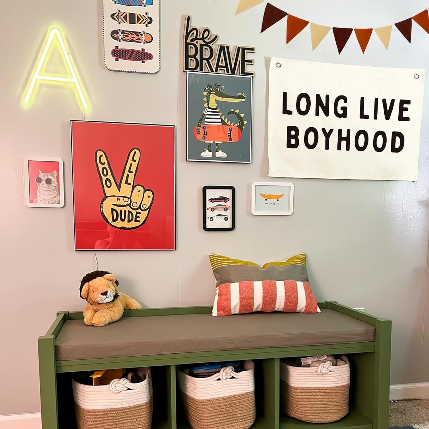 Long Live Boyhood Boys Room Decor Nursery Decor Linen Canvas Banner Wall Hanging Flag for Boys Bedroom Decoration Toddler Boy Room Nursery Wall Art 30x20 Inch with Neutral Felt Triangular Flags