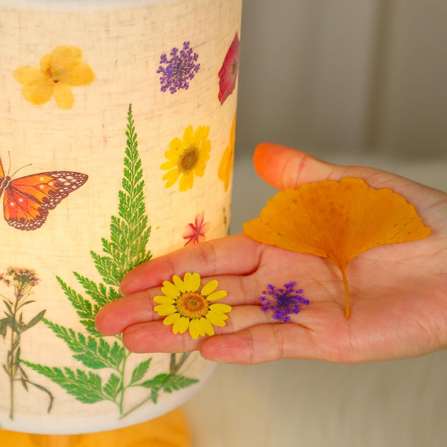WSYEAR Dried Flowers Small Table Lamp Gifts for Women Her Wife-Pressed Flowers Bedside Lamps Vintage Night Light for Birthday Mothers Day Christmas