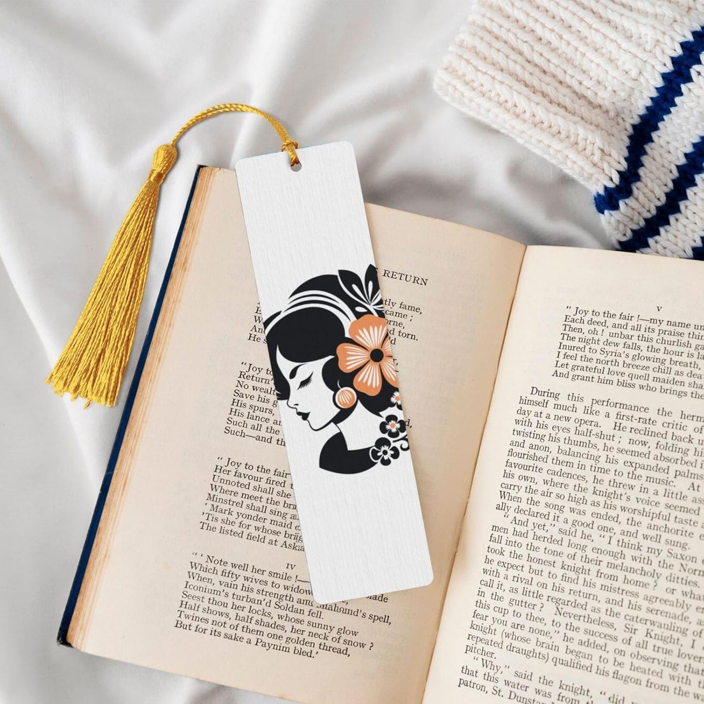 Black Outline Bookmarks Gifts for Women Men, Wooden Bookmarks for Book Lovers, Vintage Book Marks Ornaments with Tassel, Unique Personalized Reading Page Markers Gold