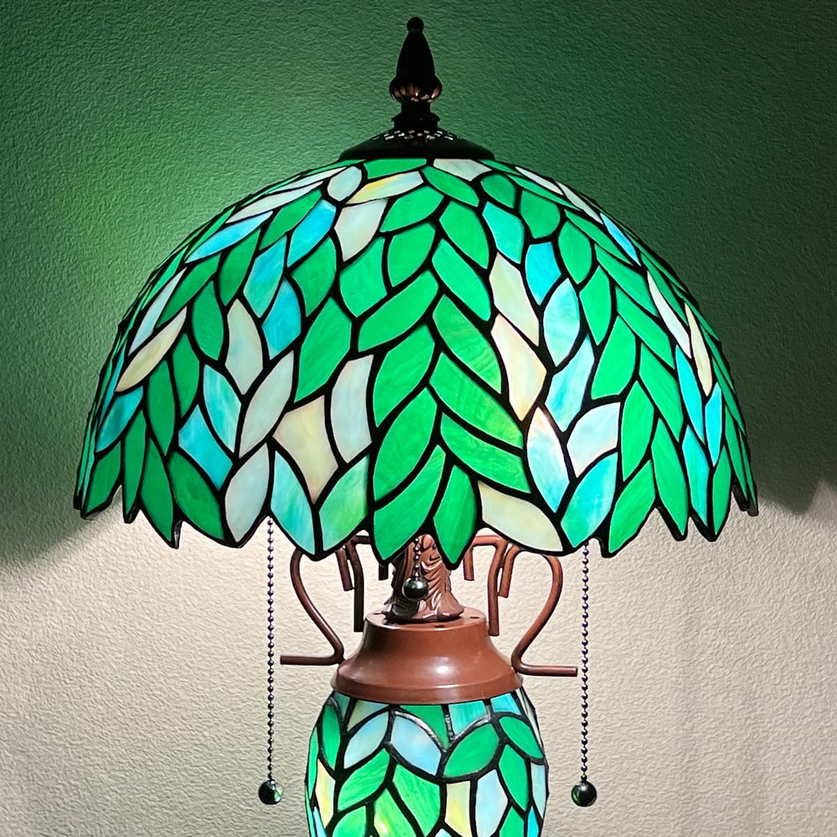 Tiffany Table lamp with nightlight, Green Wisteria Stained Glass Desk Light - Antique 3-Lights Medium Nightstand Bedside Reading Light for Living Room Bedroom Office