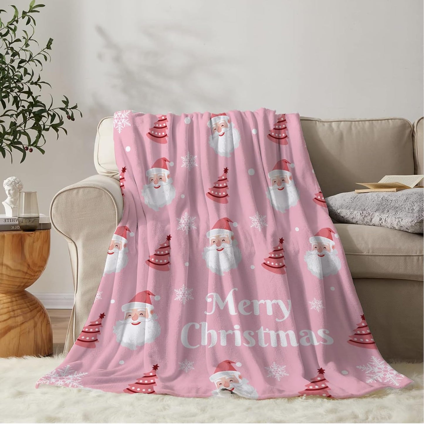 YeeJu Christmas Decorative Throw Blanket Pink Santa Claus Throw Blanket for Couch Sofa Bed Soft Cozy Lightweight Fuzzy Plush Fleece Blankets and Throws Xmas Blanket 50x60